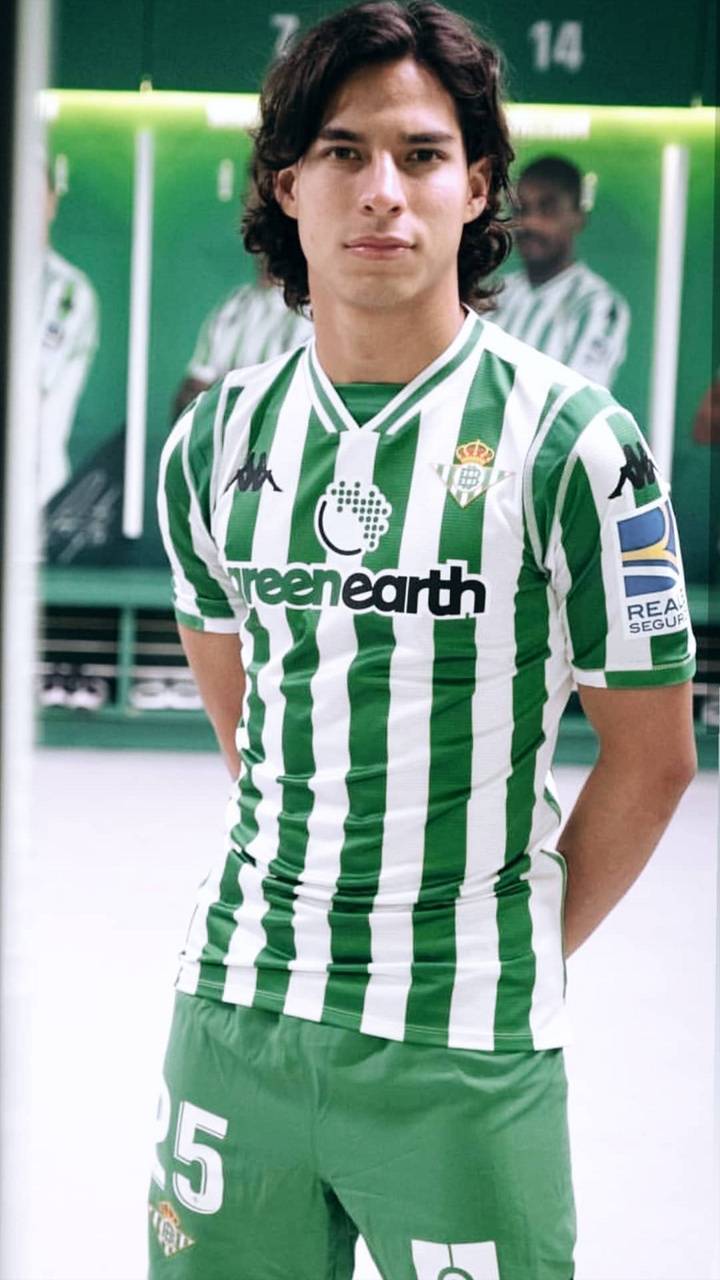 Diego Lainez Wallpapers - Wallpaper Cave