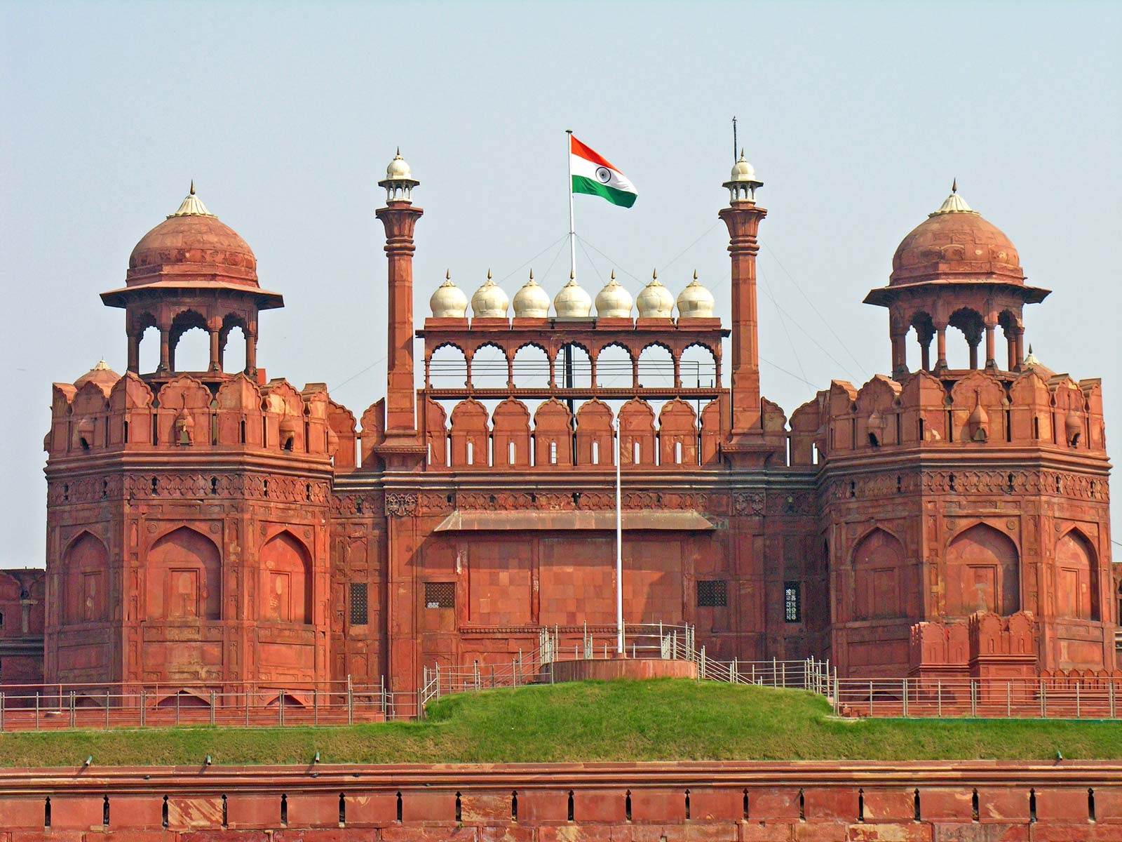 Mughal architecture. Features, Examples, & Facts