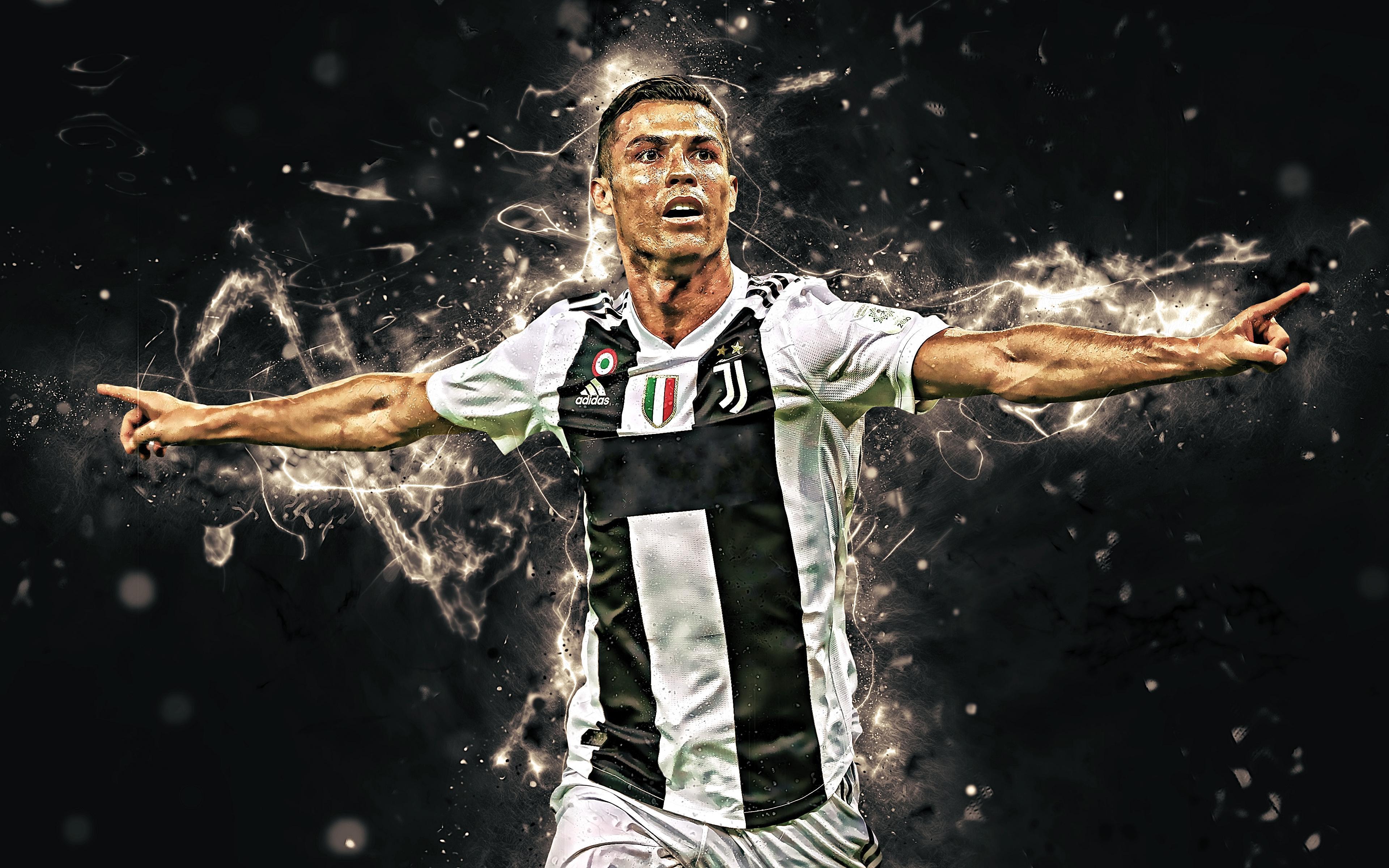 Ronaldo In Juventus Wallpapers Wallpaper Cave