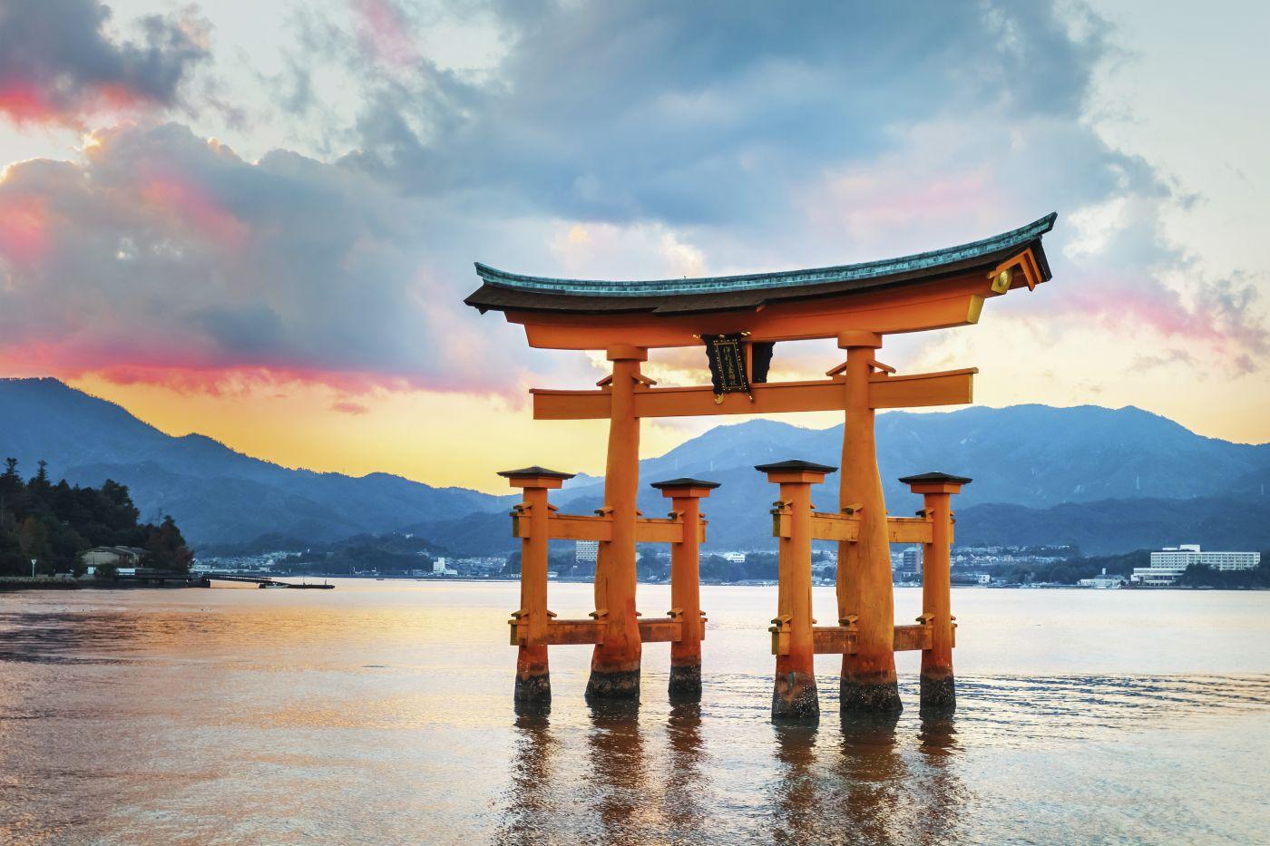7 Beautiful Japan HD Wallpapers for Wonderful Backgrounds