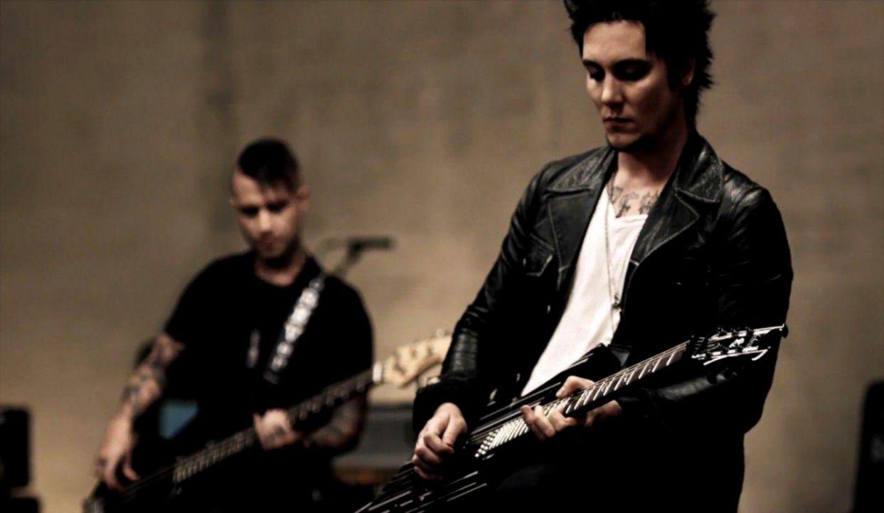 Synyster Gates Wallpaper