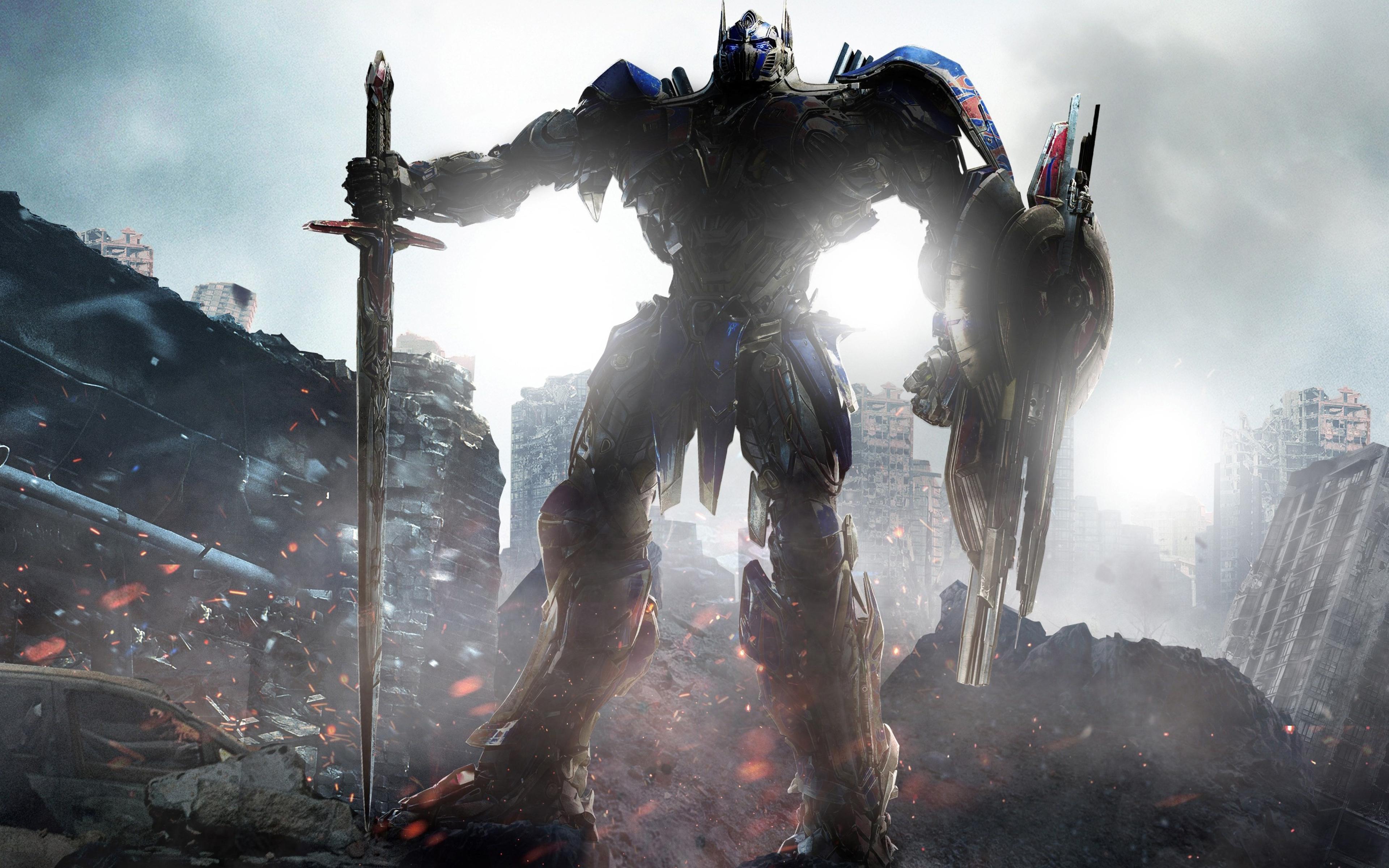 Transformers The Last Knight Optimus Prime 4K Wallpaper
