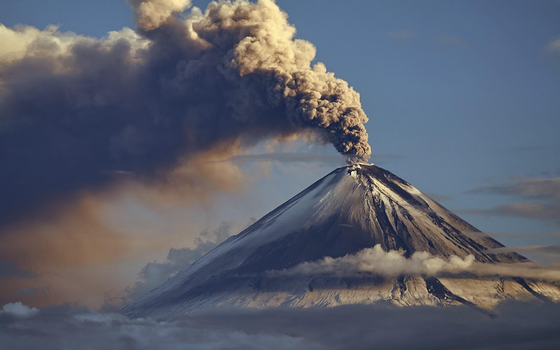 Get Volcano smokes wallpaper and image wallpaper picture