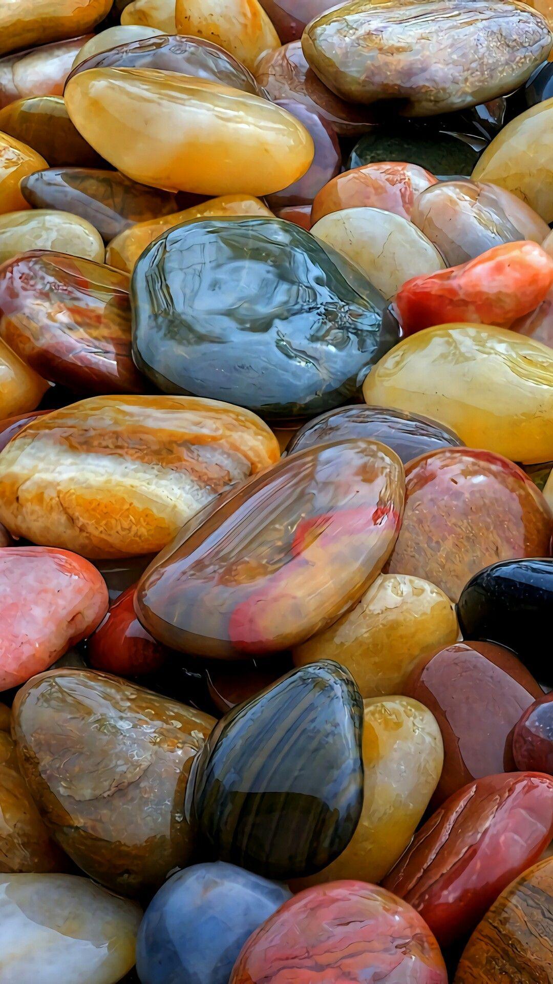 Polished agate. Crystals and Gemstones in 2019