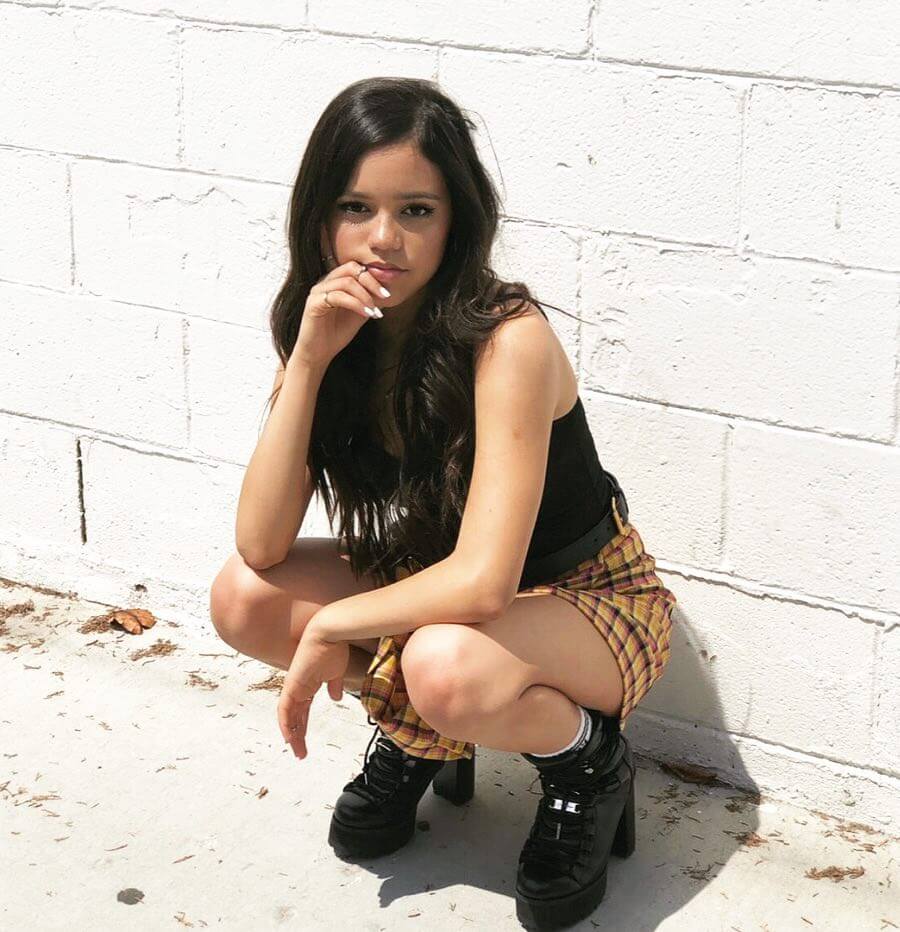 49 Hot Pictures Of Jenna Ortega Are Here To Take Your Breath.