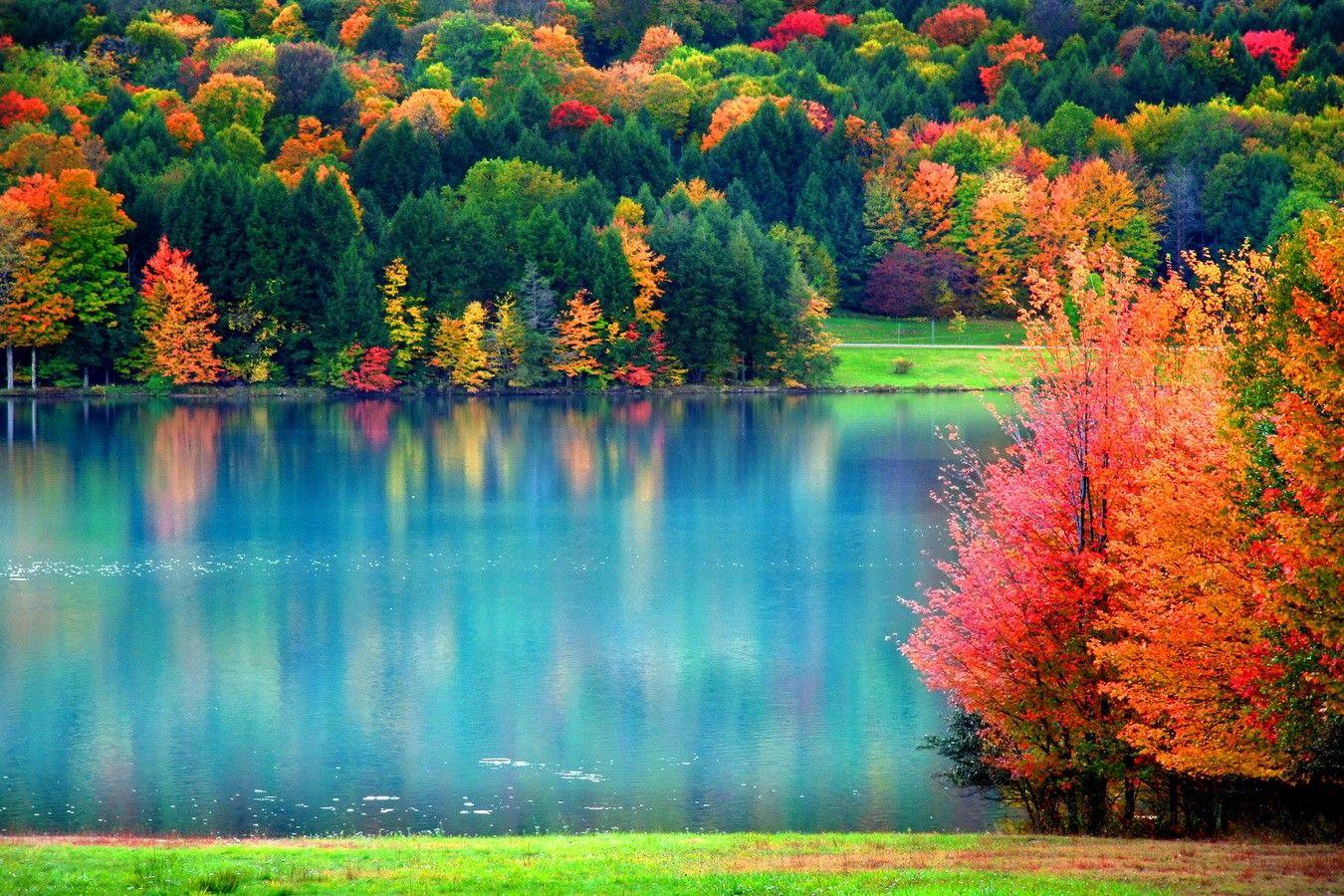 Fall Lake Desktop Wallpaper