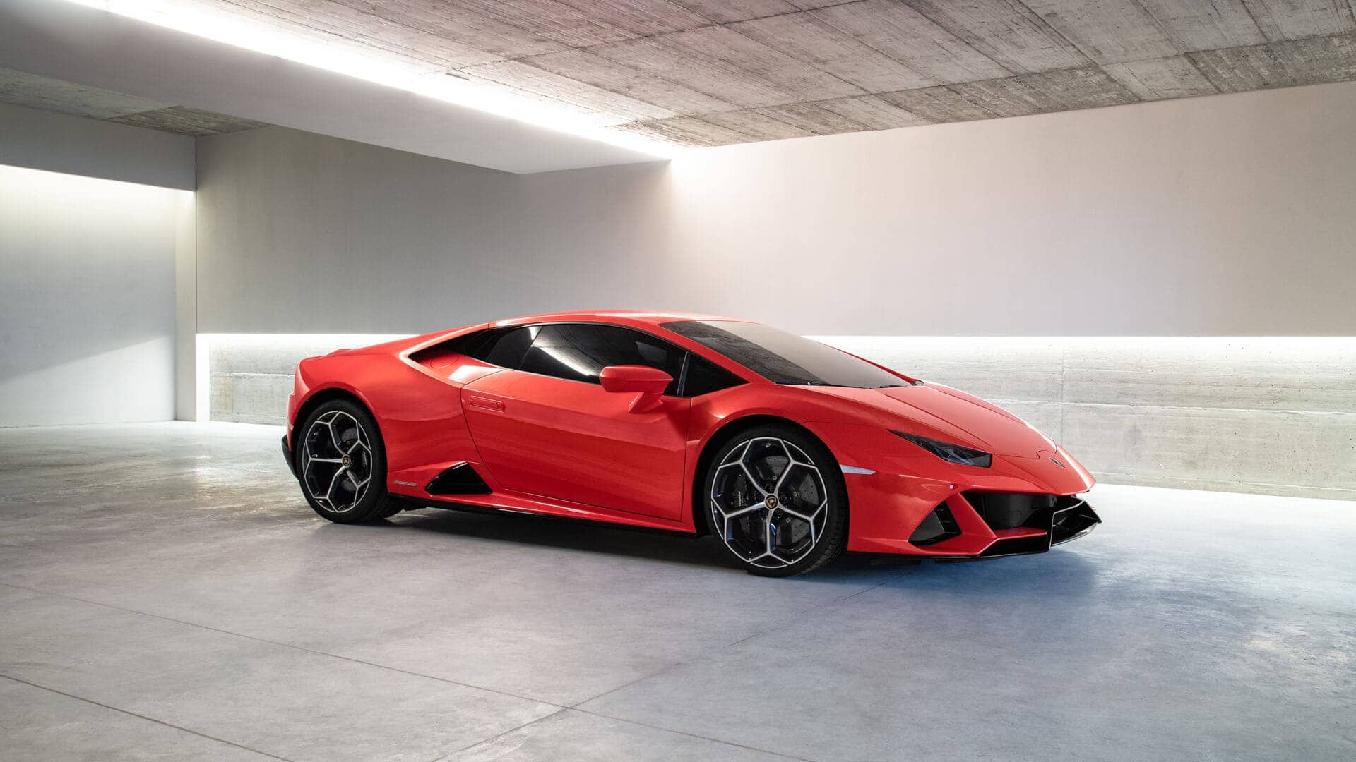 Lamborghini Huracán EVO. MAG Luxury Group