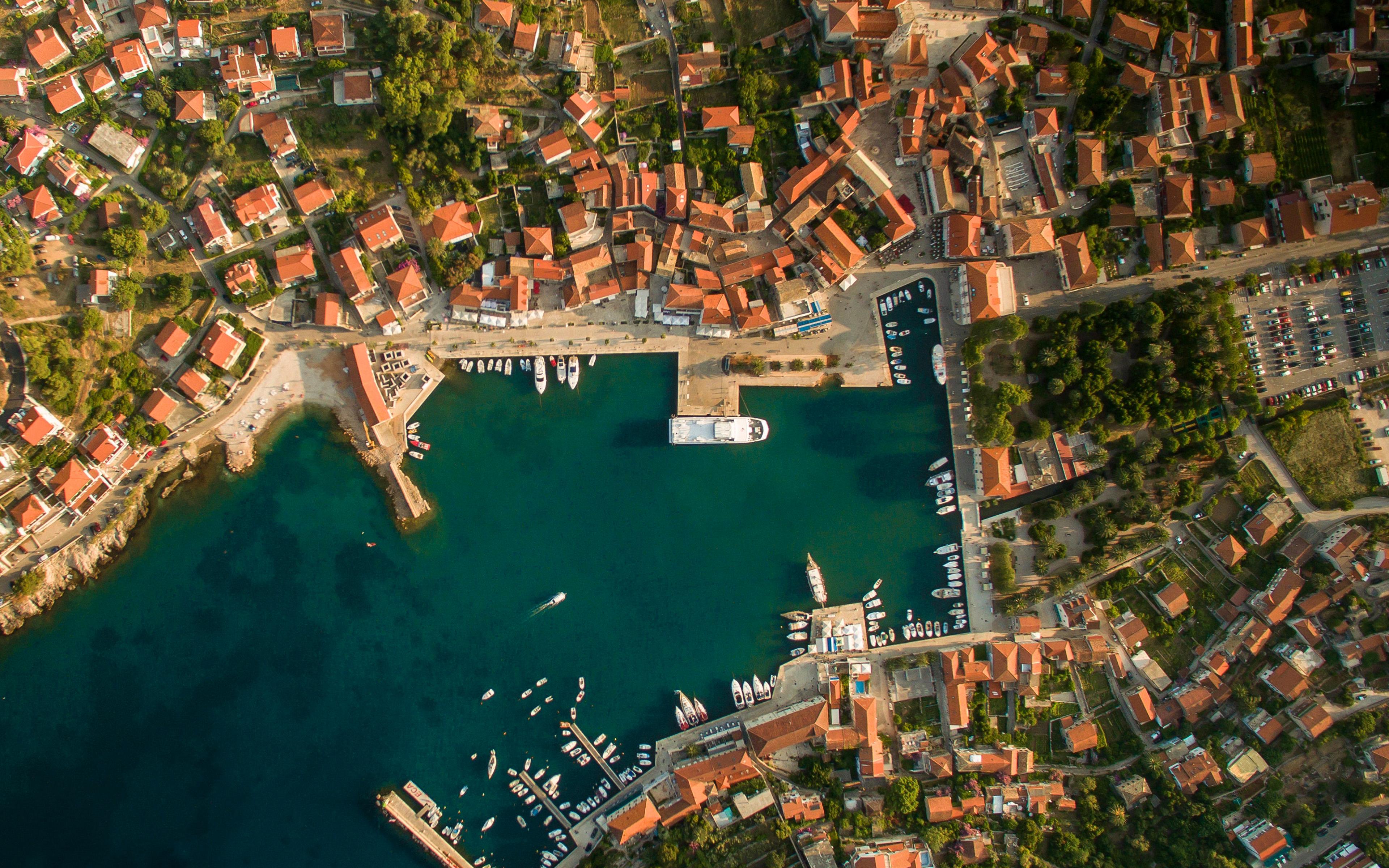 Wallpaper of the week: aerial photography for iPad, iPhone, desktop