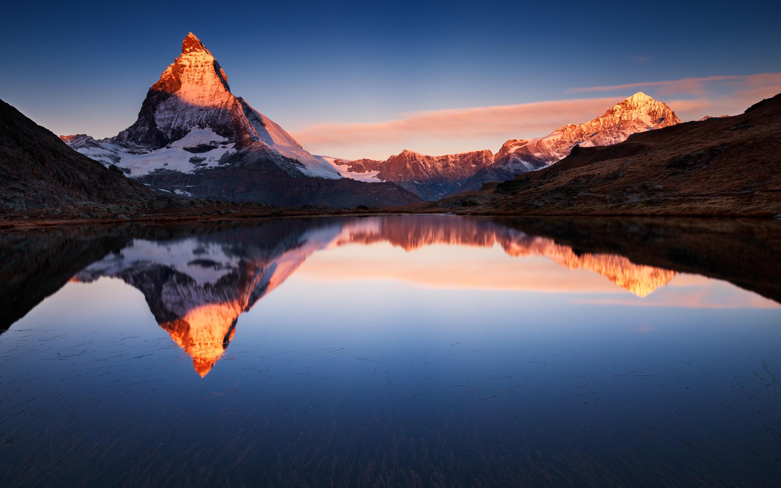 Lake Mountain Reflections Wallpaper in jpg format for free