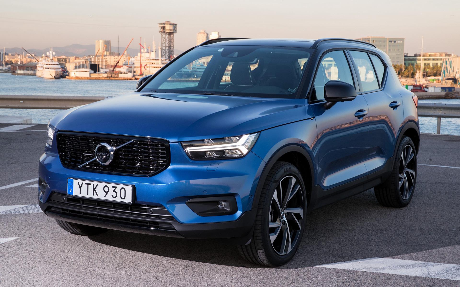 Volvo XC40 R Design And HD Image