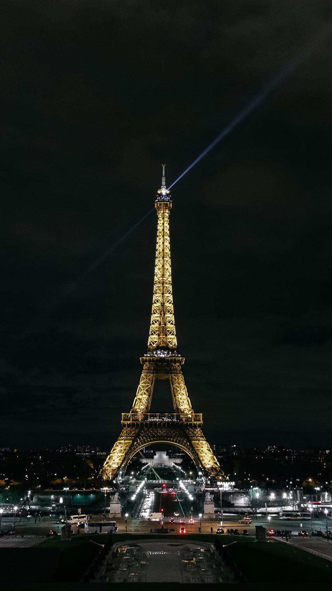 Download wallpaper 1080x1920 eiffel tower, paris, night city