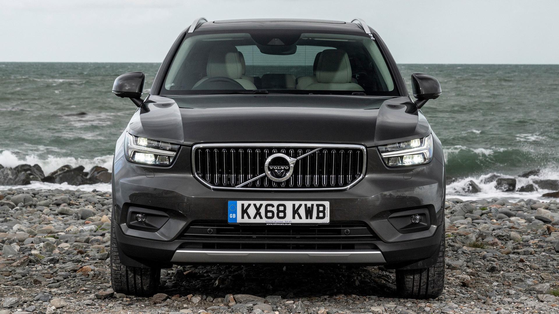 Volvo XC40 Inscription (UK) and HD Image