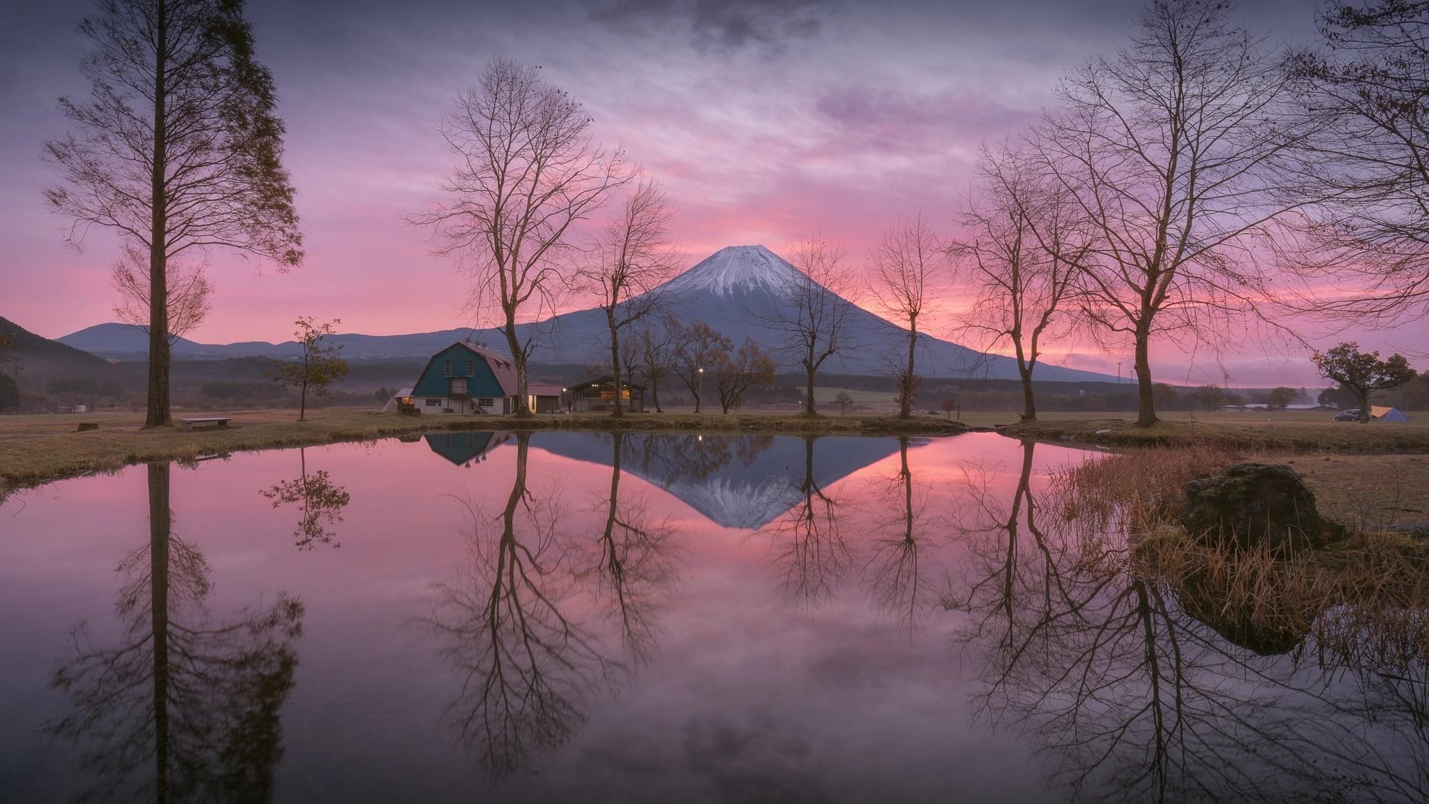 Mount Fuji Reflection 2048x1152 Resolution HD 4k