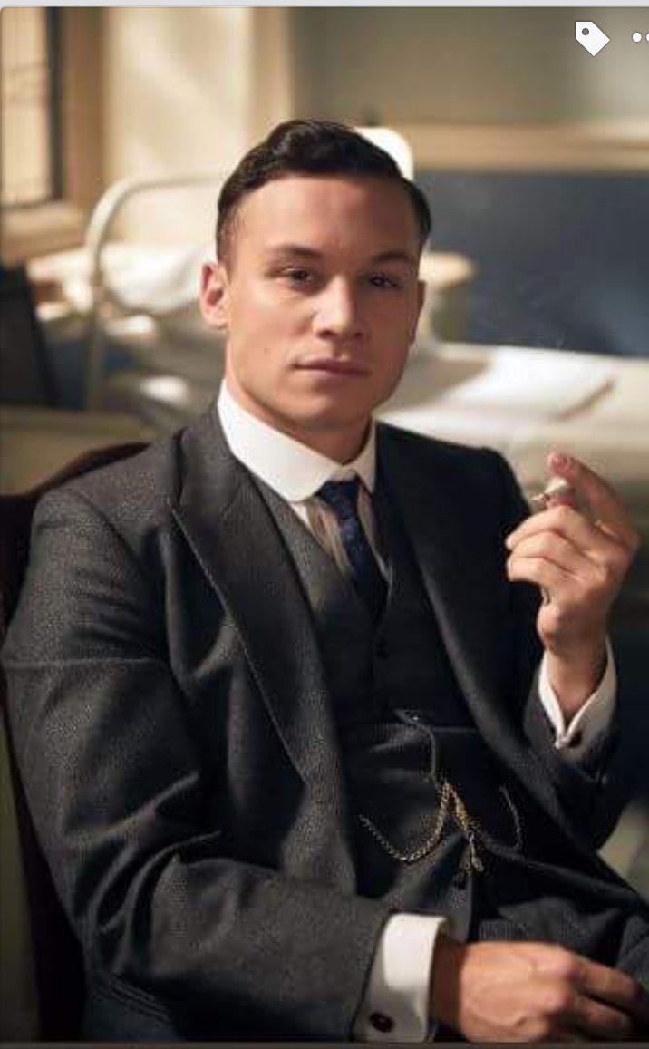 Finn Cole Wallpapers - Wallpaper Cave