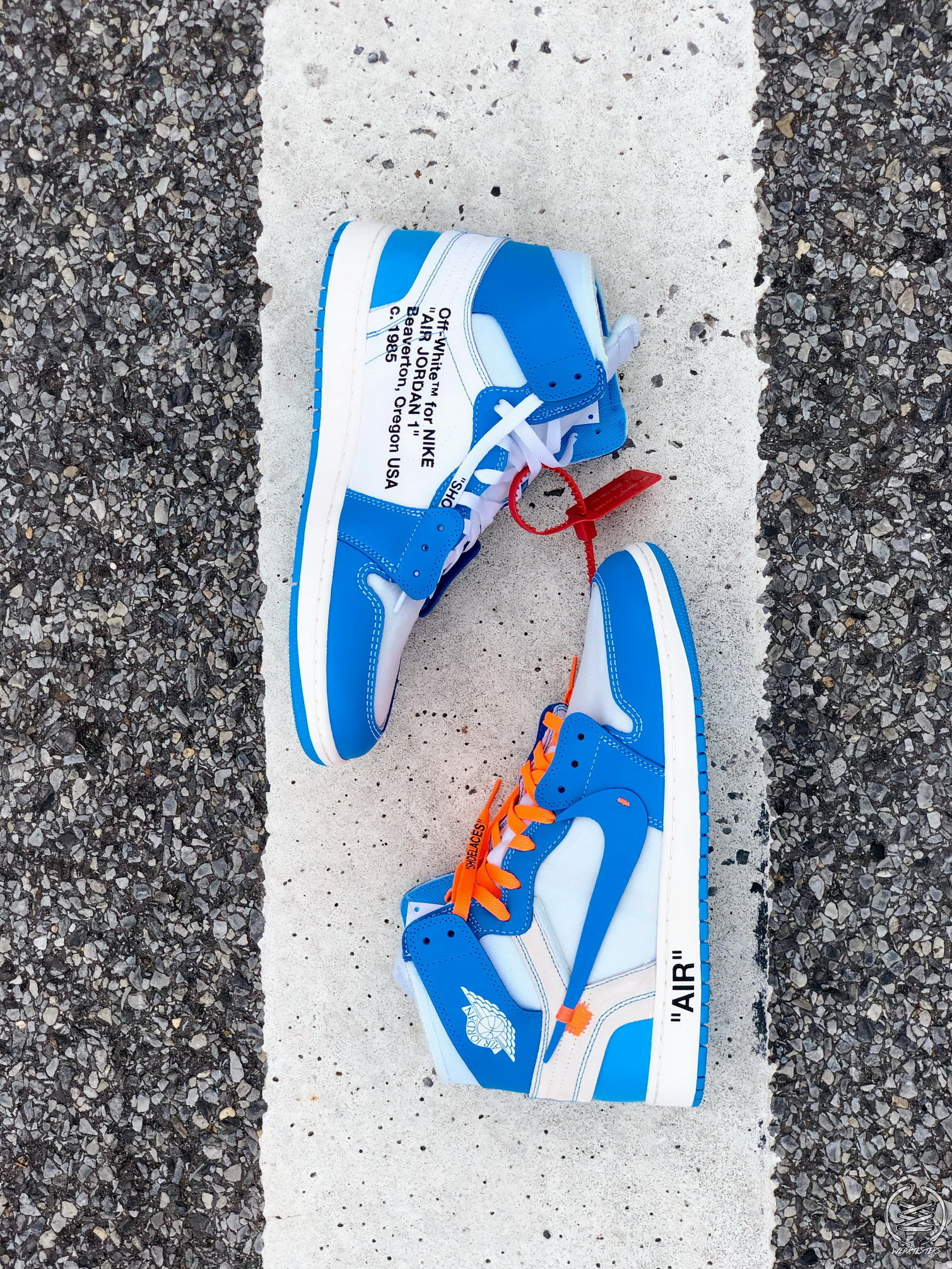 Here's A Detailed Look At Virgil Abloh's Off White Air