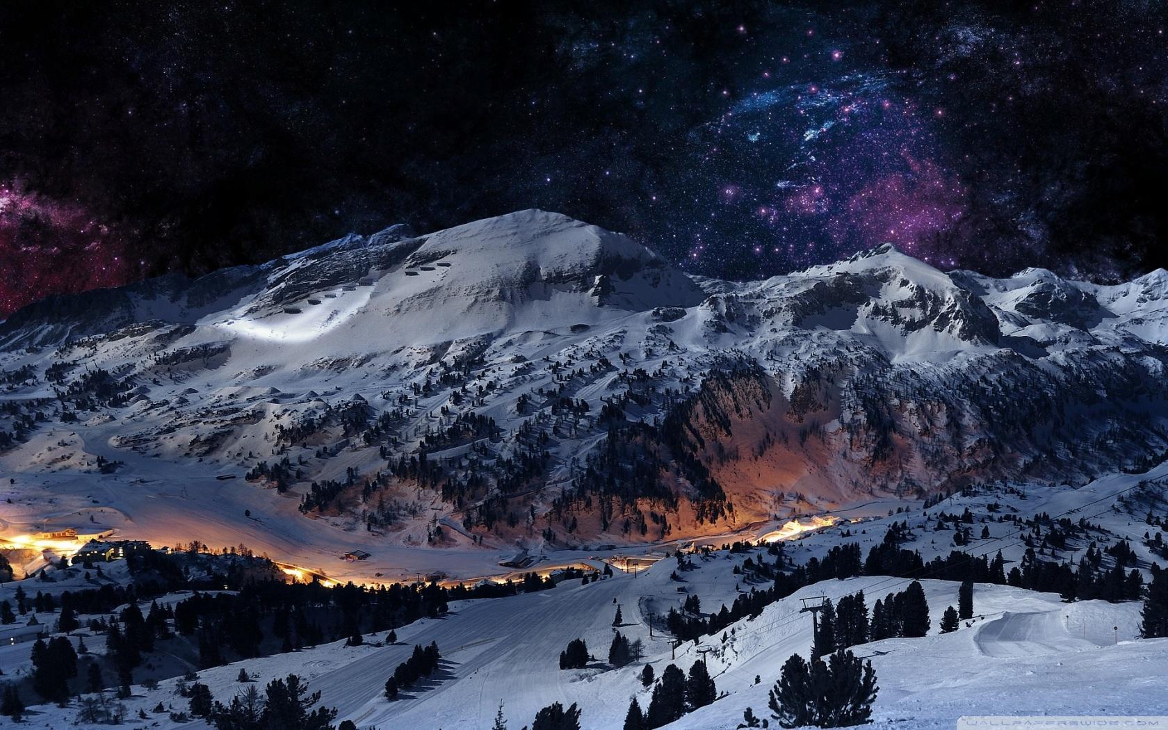 Snowy Night Sky Wallpaper