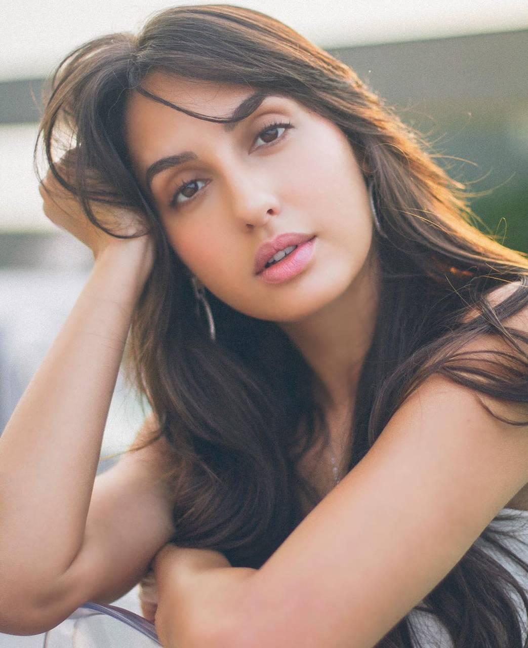 Nora Fatehi iPhone Wallpapers - Wallpaper Cave