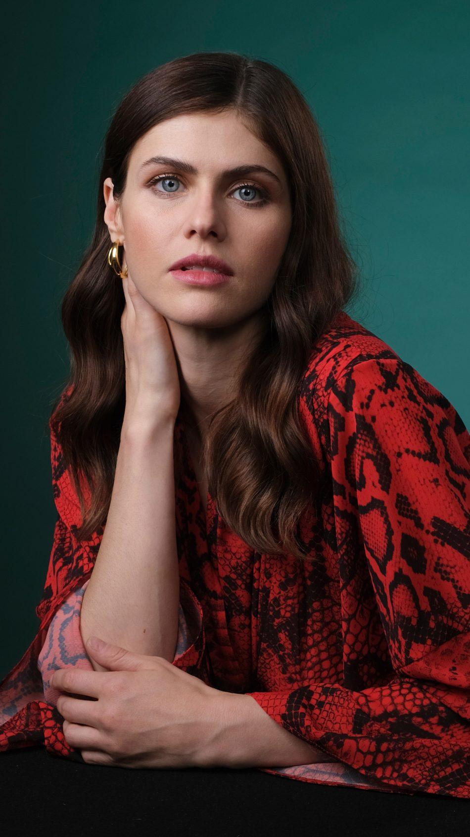 Download Alexandra Daddario 2019 Free Pure 4K Ultra HD