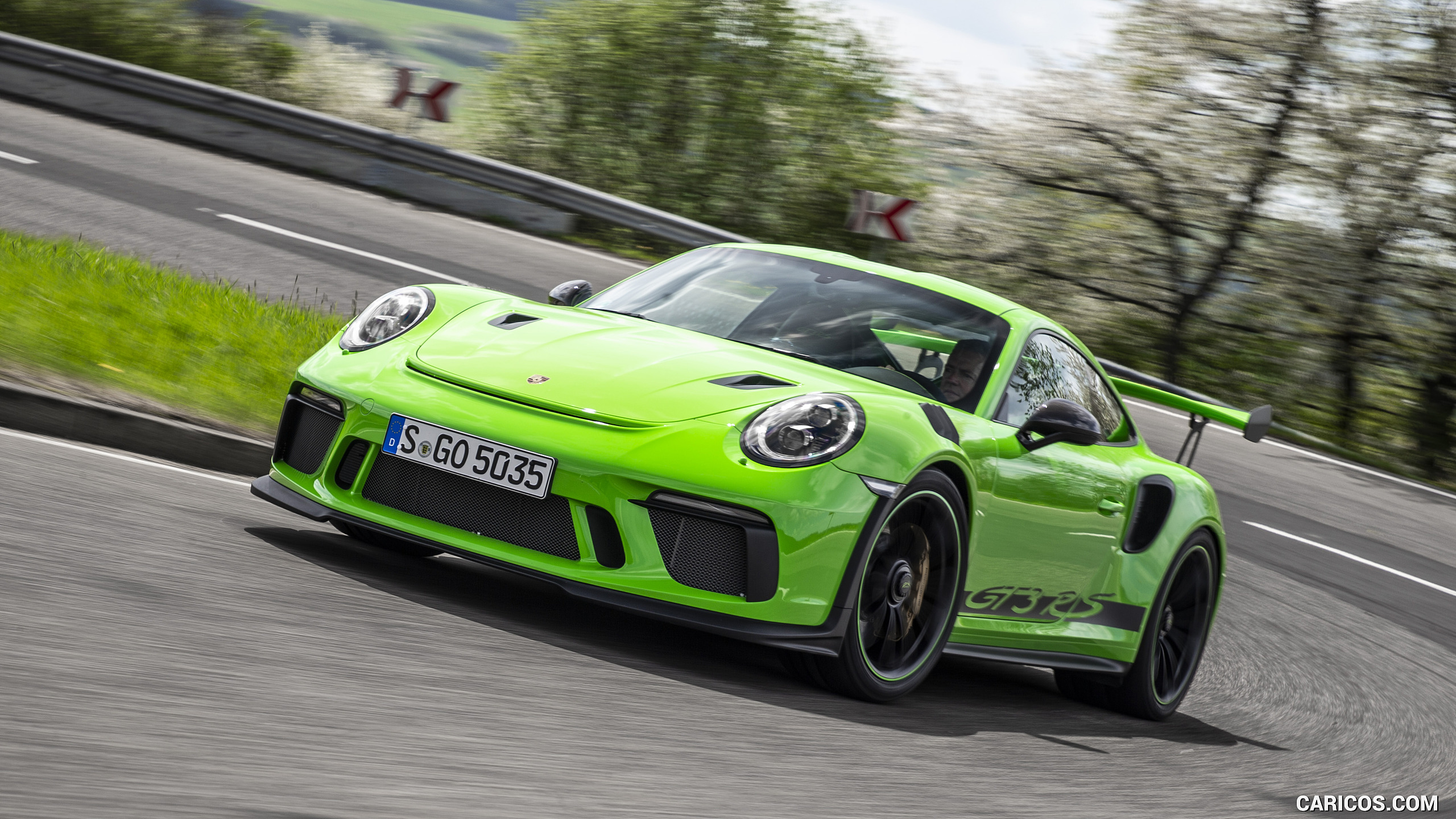 Porsche 911 GT3 RS (Color: Lizard Green). HD