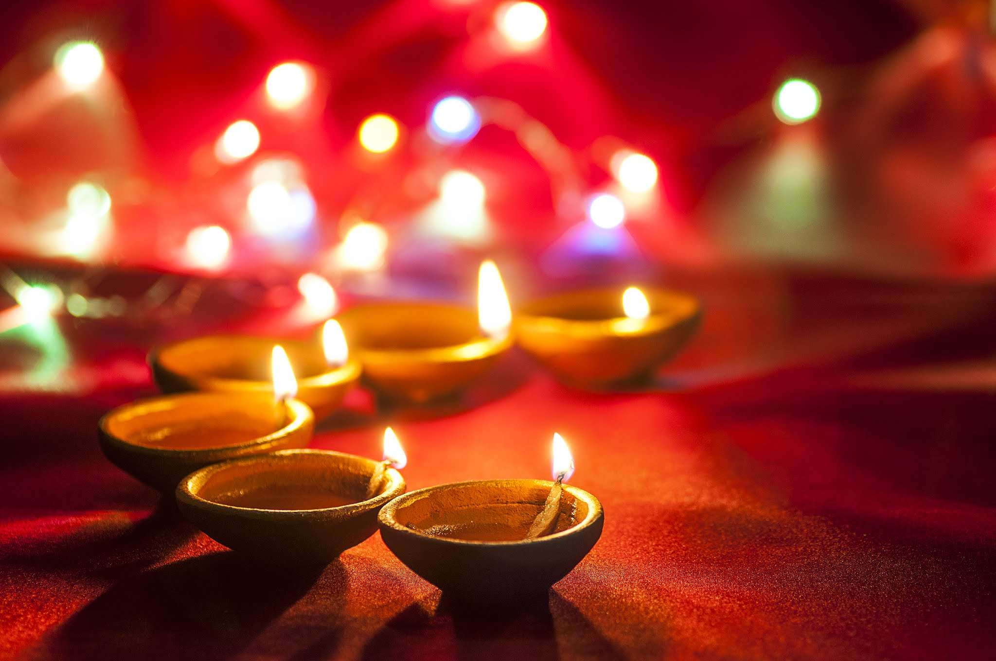 Happy Diwali 2020: WhatsApp messages, wishes, image, Facebook messages, SMS, cards and greetings for Diwali of India