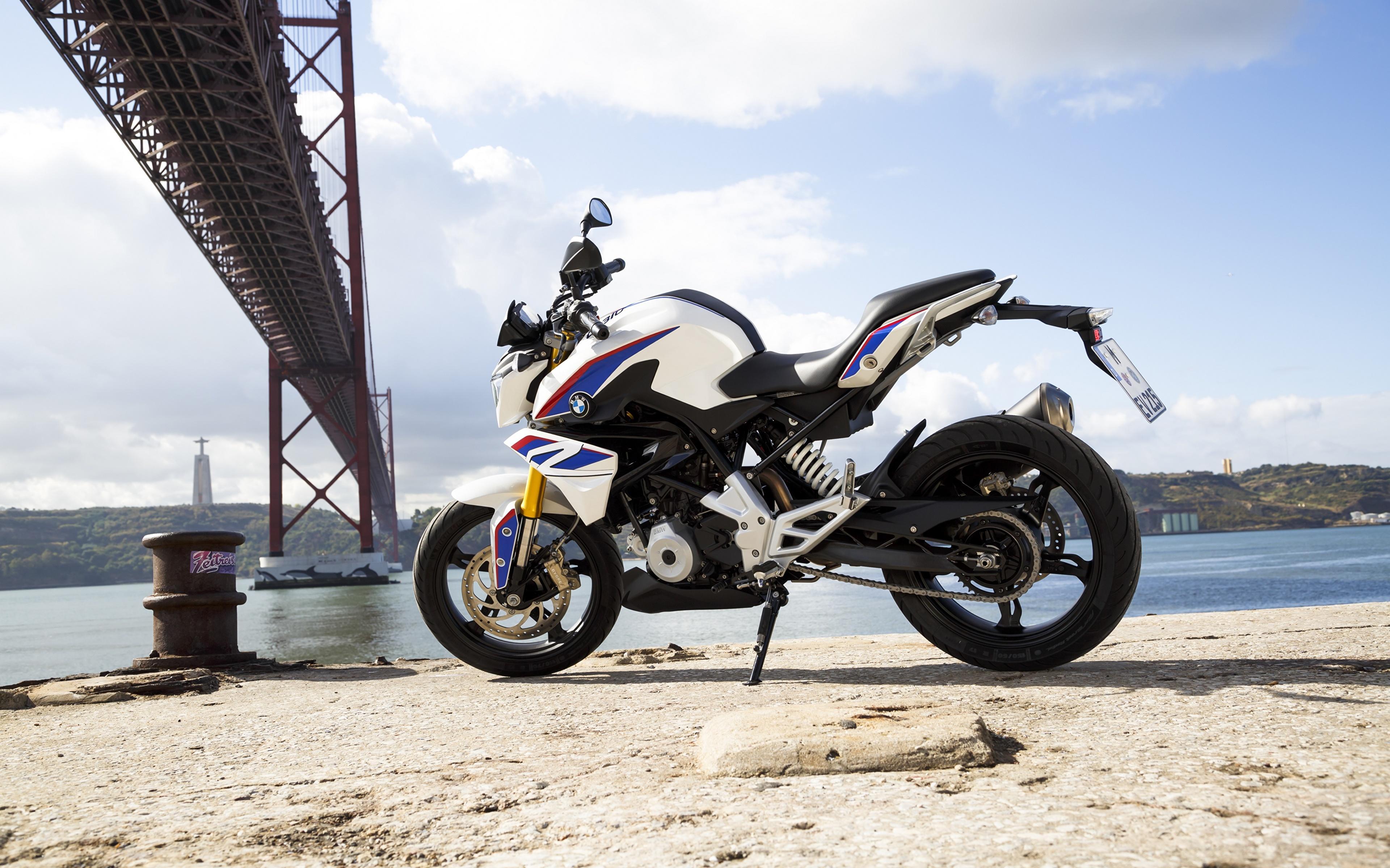 Photos BMW 2015 17 G 310 R Motorcycles Side