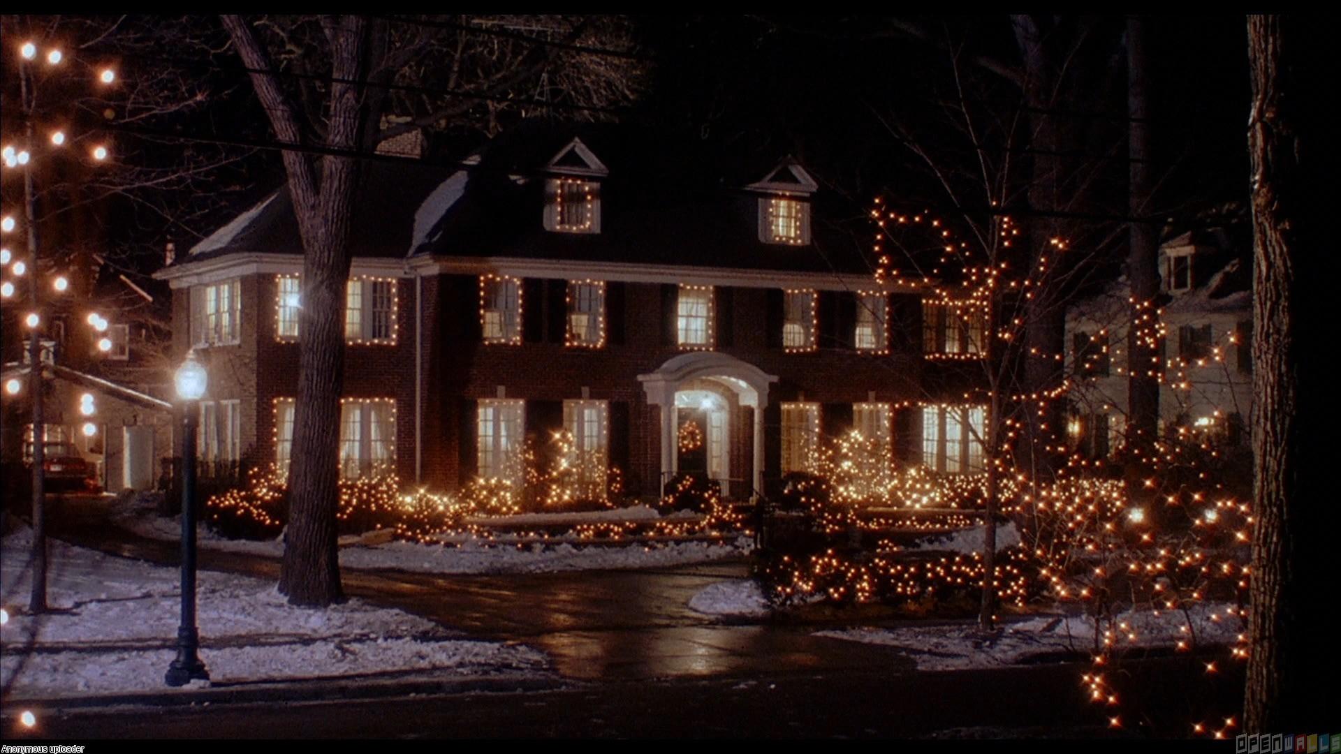Holiday Movie Homes that Bring Back Old Memories