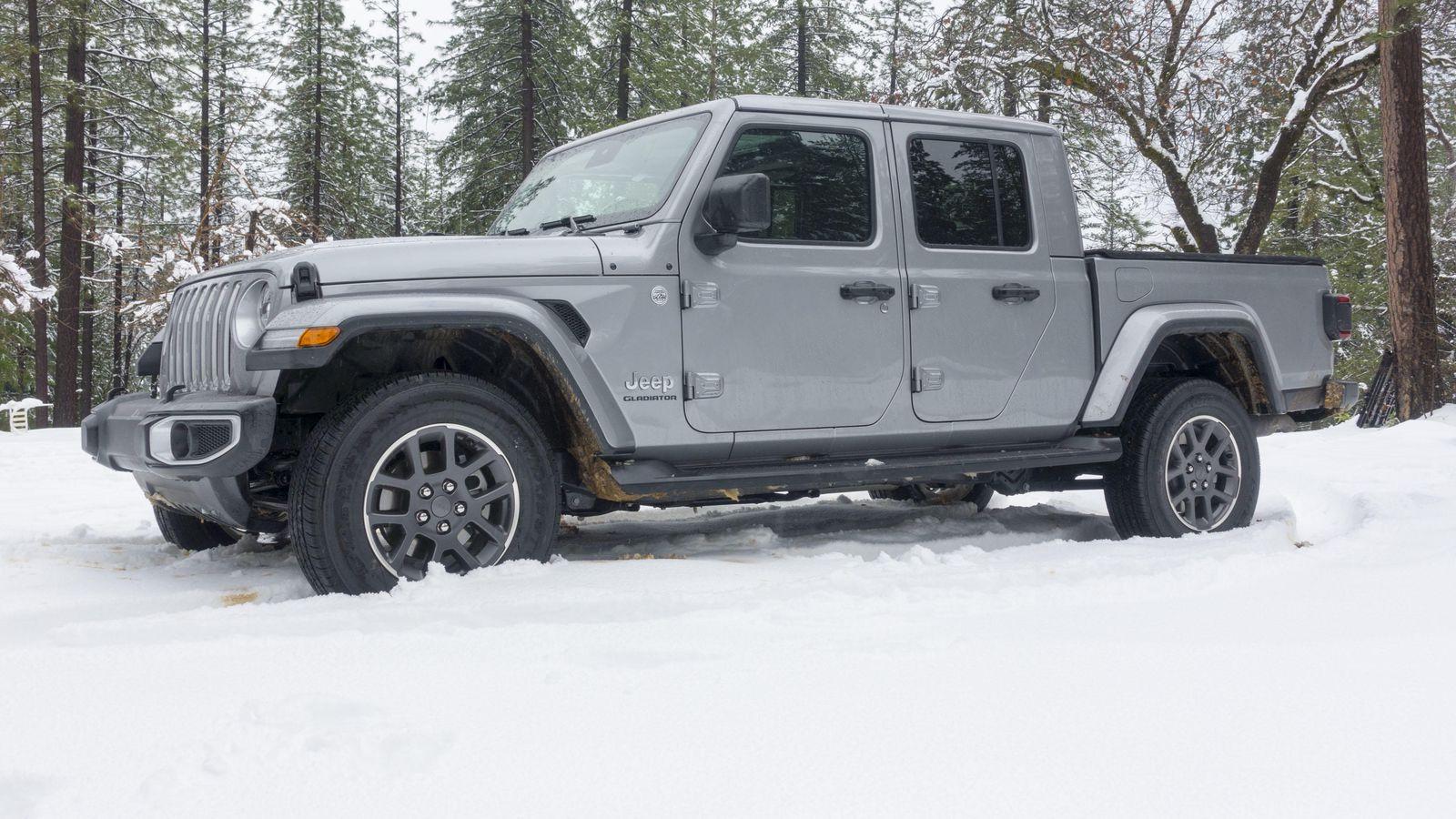 Jeep Gladiator costs $100 more than a Wrangler