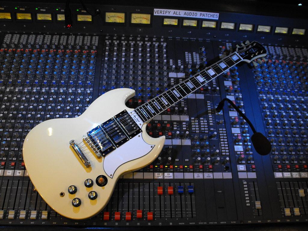 Epiphone SG Les Paul Custom. My Latest Acquisition