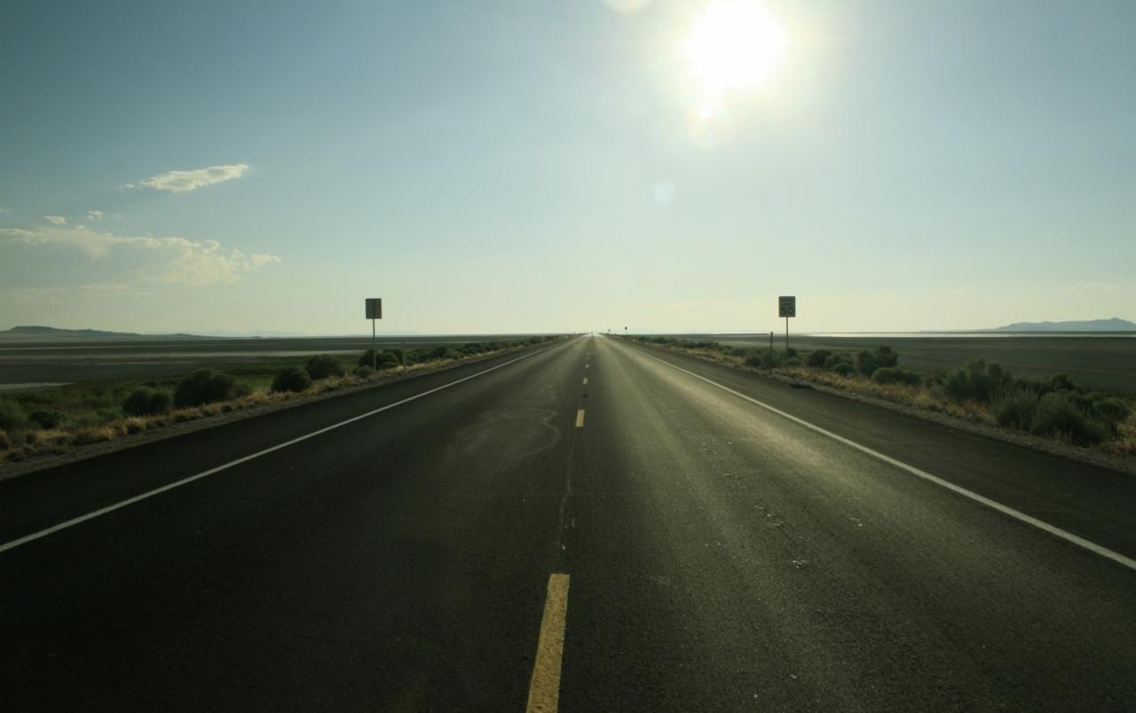 Wide Desert Road wallpaper. Wide Desert Road