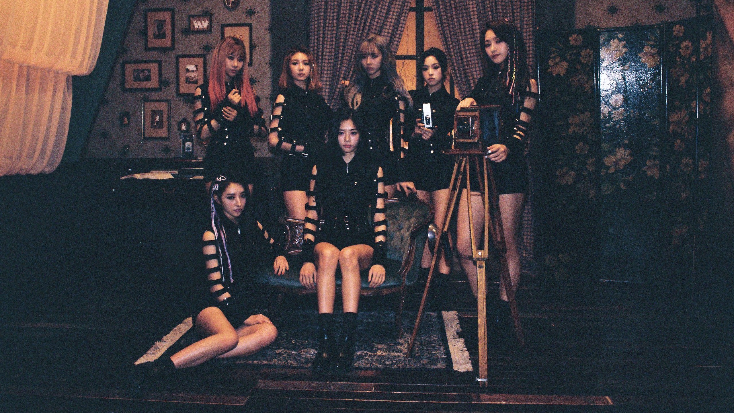How Dreamcatcher Is Shaking Up K Pop With Its Goth Aesthetic
