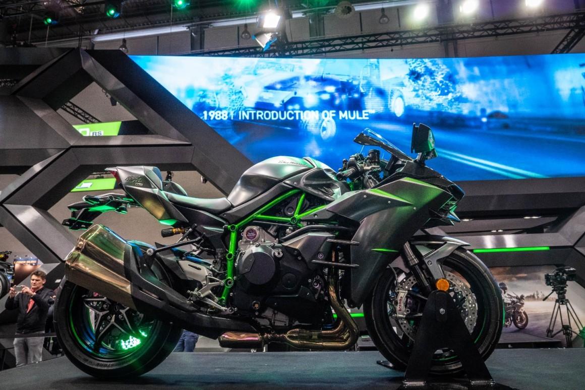 Kawasaki Attacks Intermot 2018 With 231 Hp Ninja H2