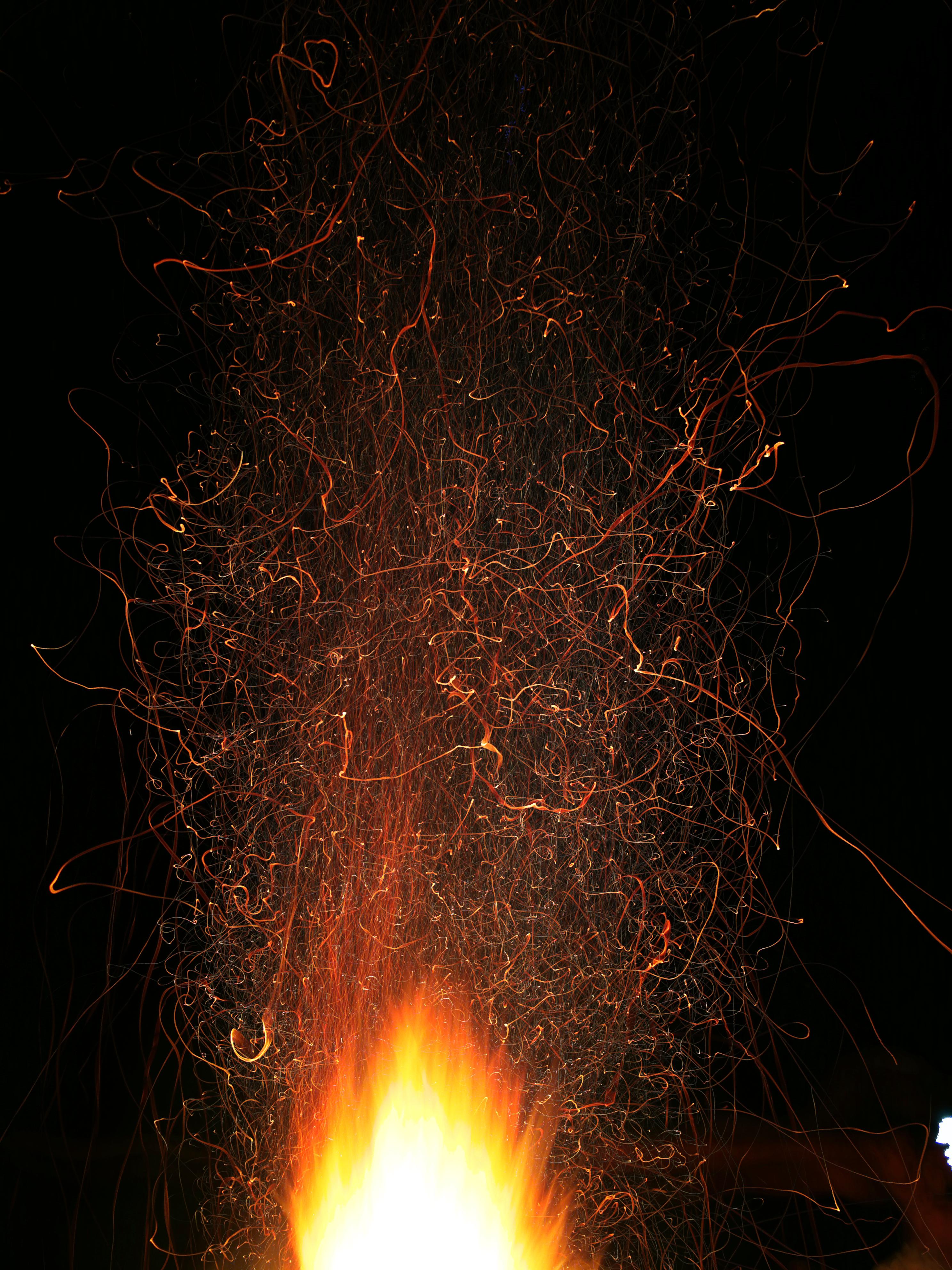Long exposure photo of campfire. Smart Phone Wallpaper