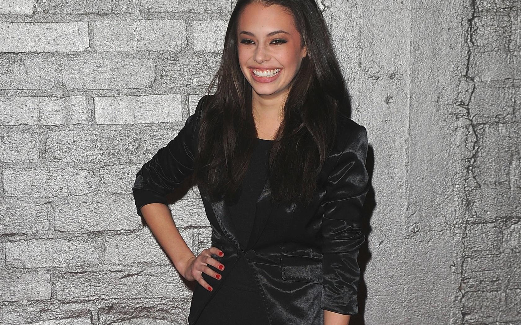 Chloe Bridges Wallpapers - Wallpaper Cave