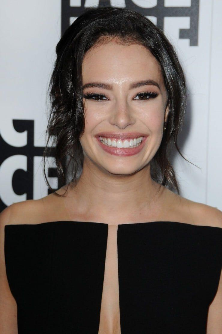 Chloe Bridges Wallpapers - Wallpaper Cave