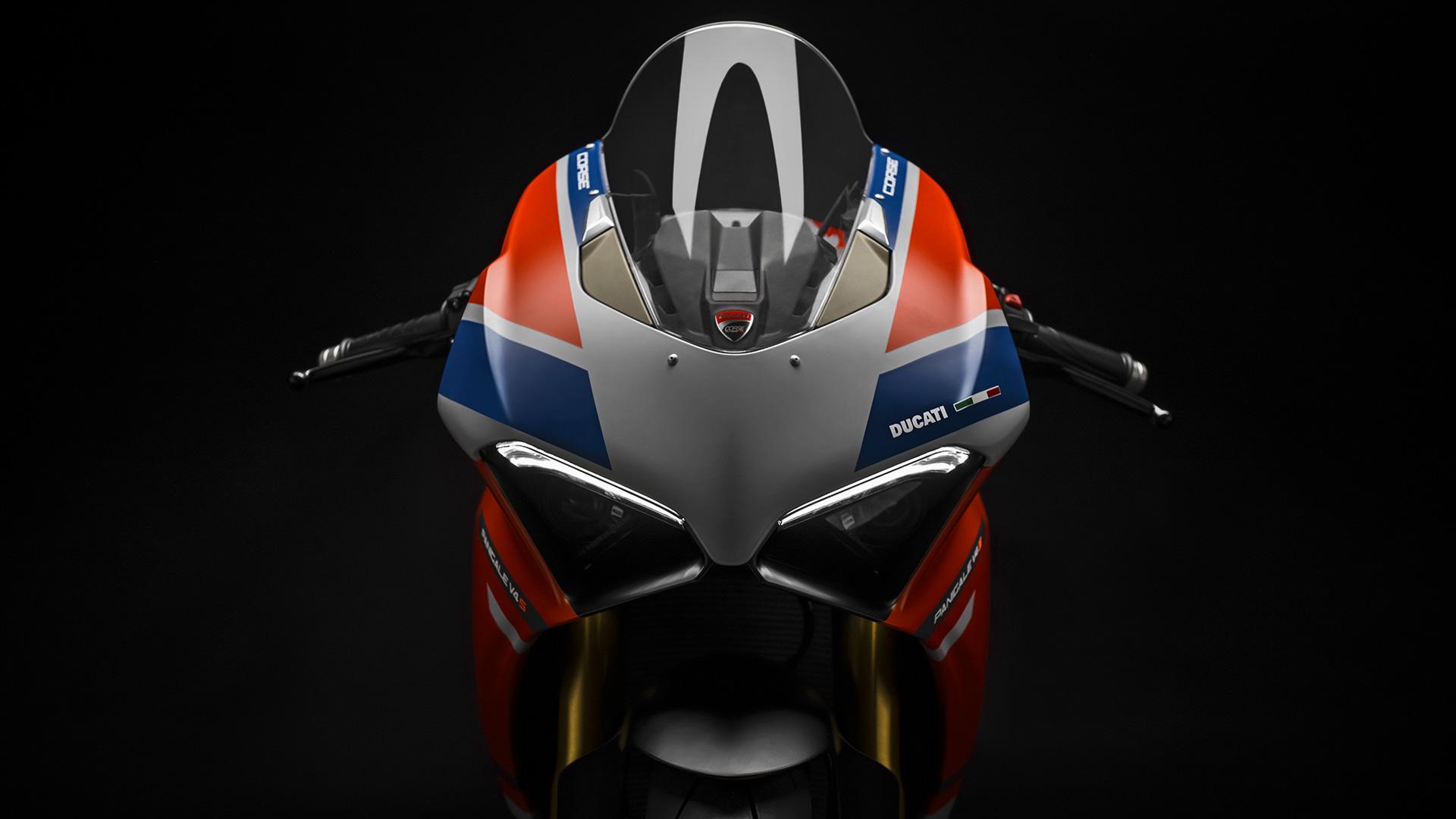 Ducati Panigale V4 S Corse