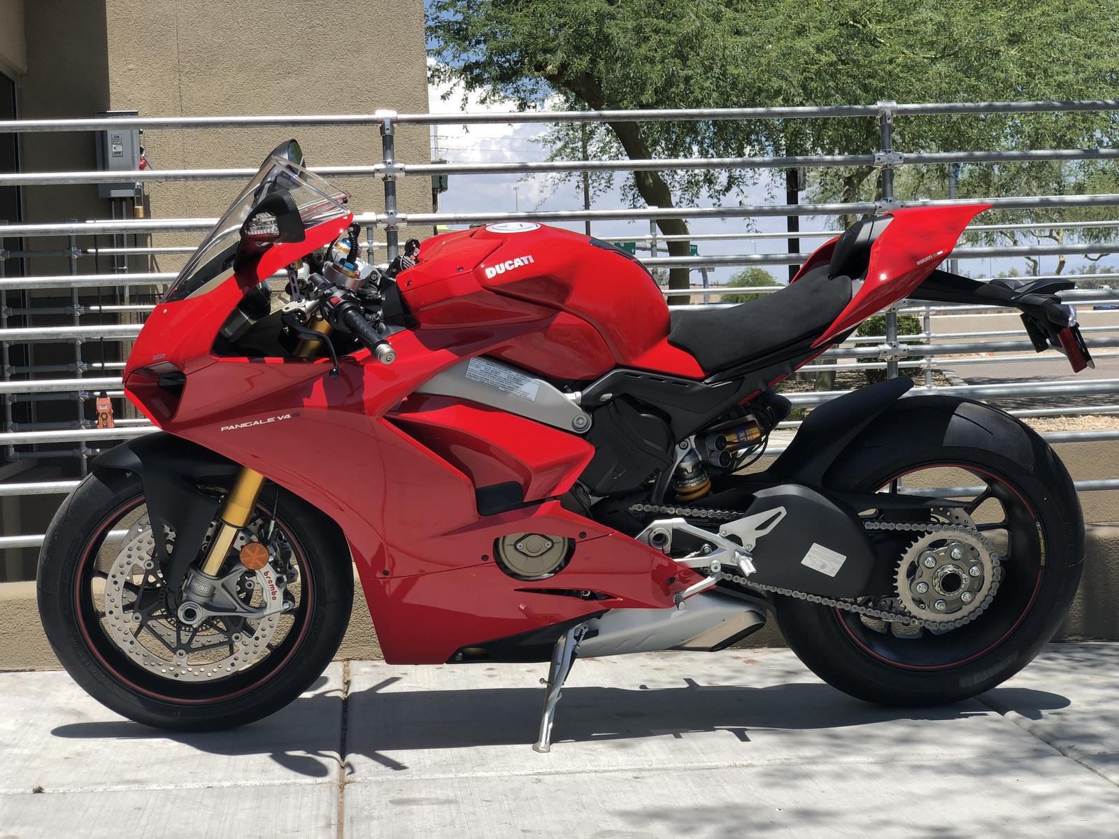 Ducati 1100 PANIGALE V4 S in Peoria, AZ. GO