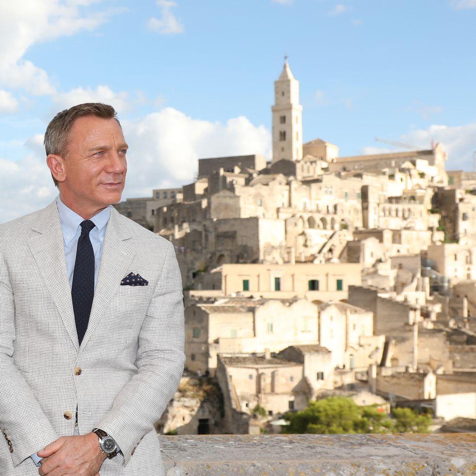 Sneak peek: On set with James Bond in Matera