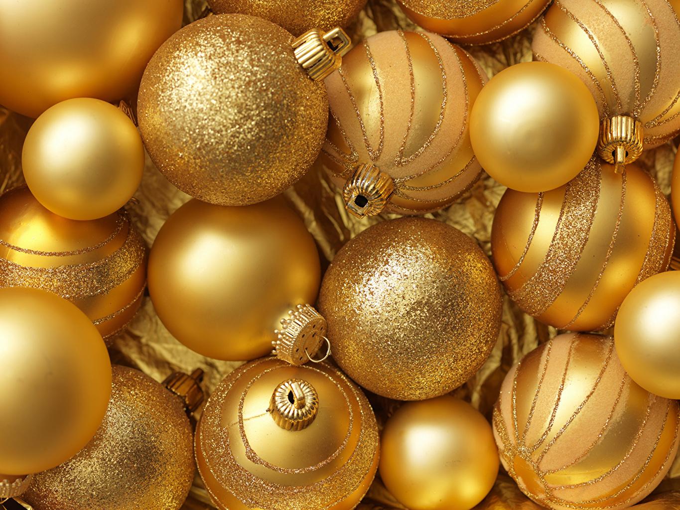 Picture Christmas Gold color Balls Many Holidays