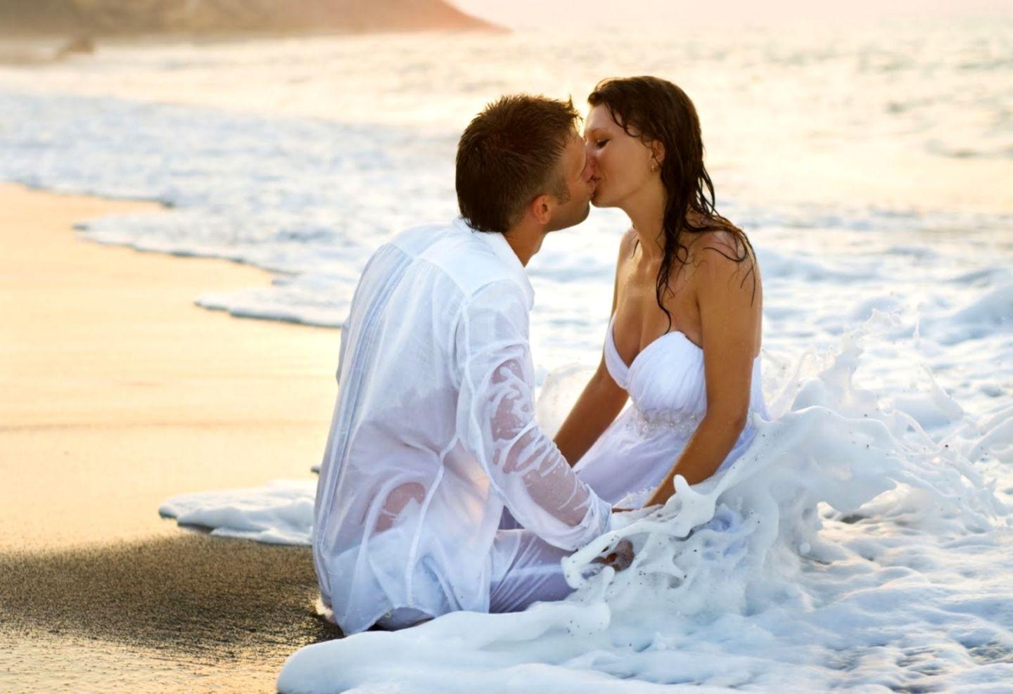 Couple Love Romantic HD Wallpaper