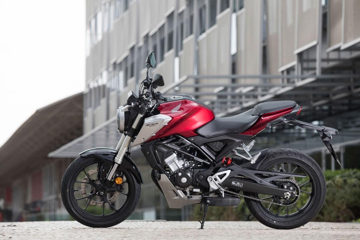 HONDA CB125R (2018 On) Review. Speed, Specs & Prices