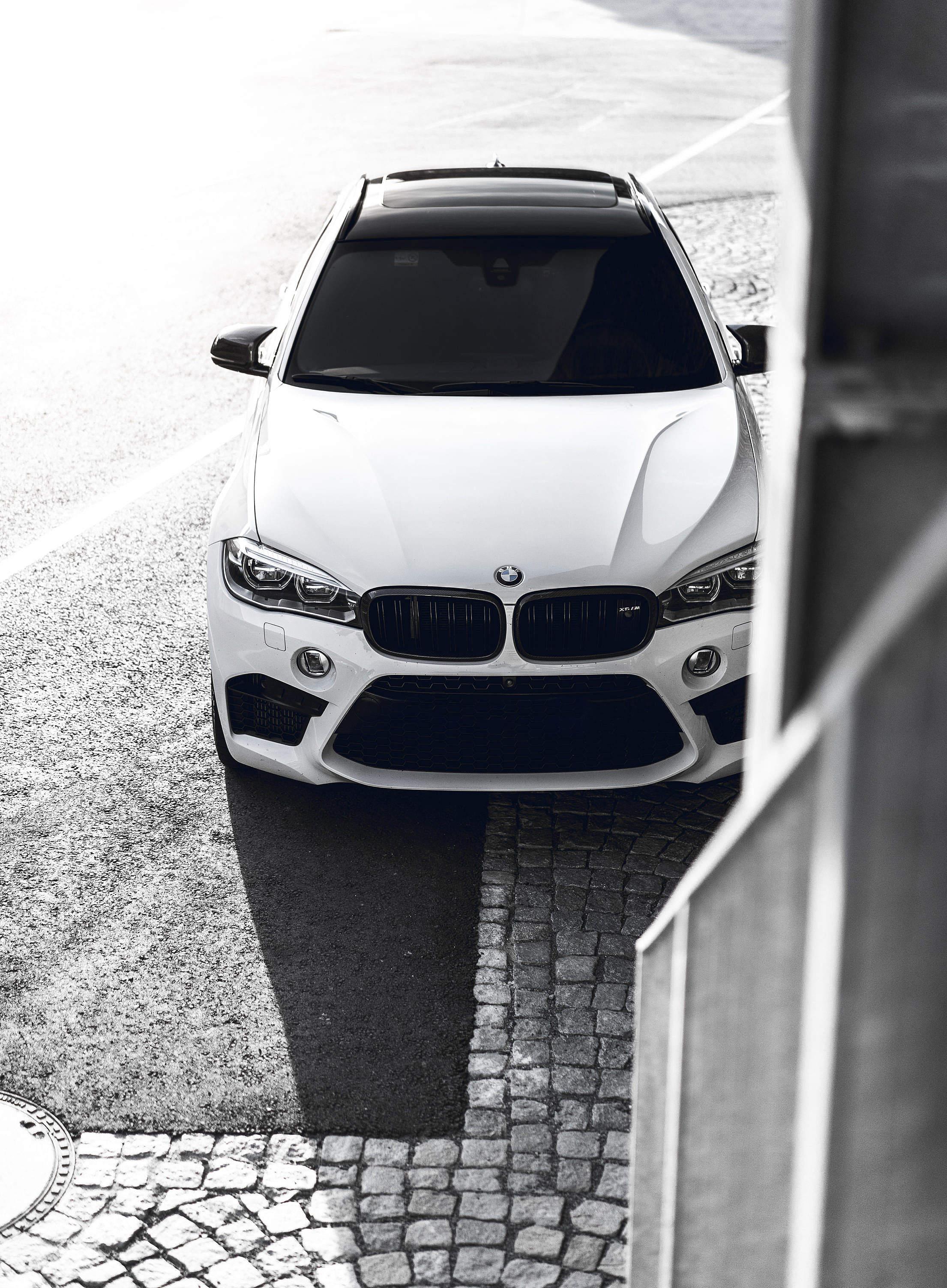 BMW X6 M F86 iPhone Wallpaper Free