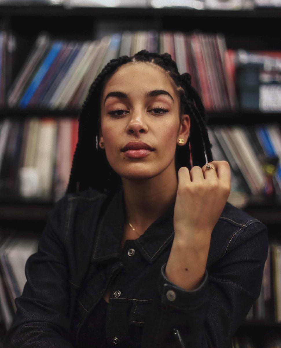 Jorja smith фото