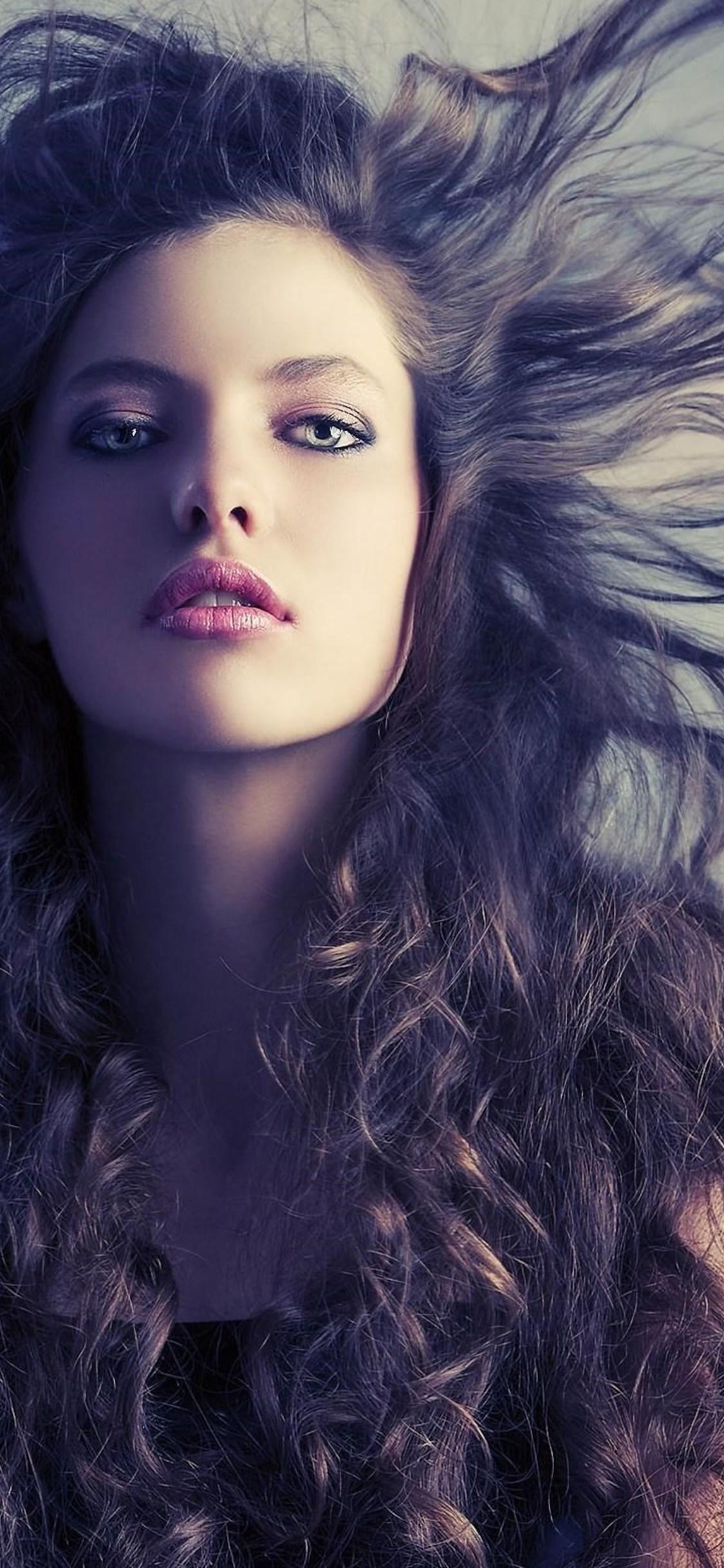 Curly Hair Girl iPhone XS, iPhone 10, iPhone X HD 4k