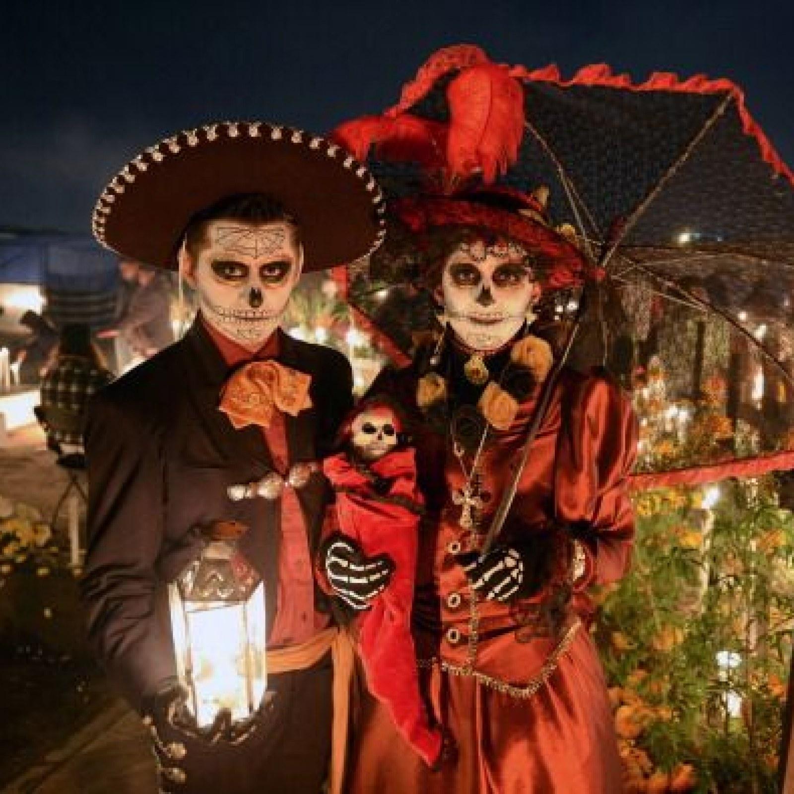 What is Day of the Dead? How to Celebrate Dia de los Muertos Without Being Offensive