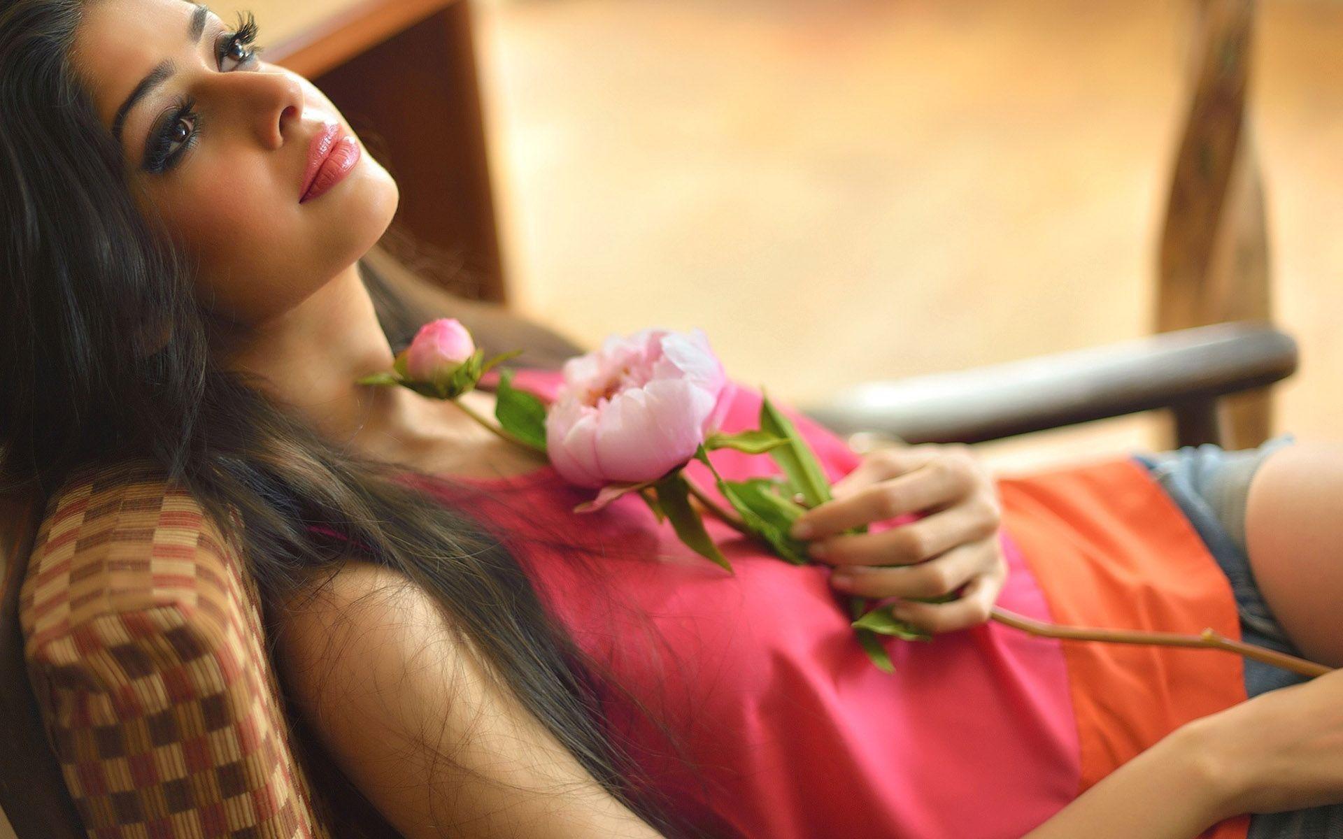 HD Indian girl holding a rose Wallpaper