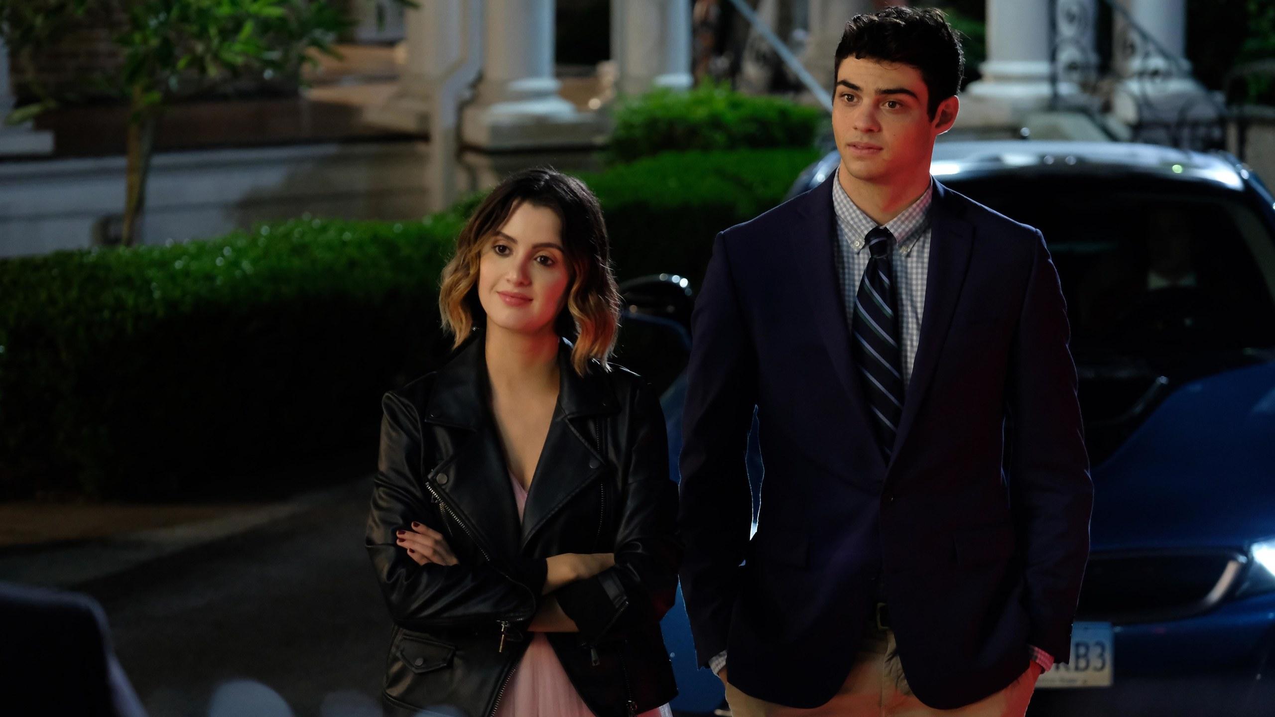 Netflix's 'The Perfect Date' Review: Laura Marano Is a New