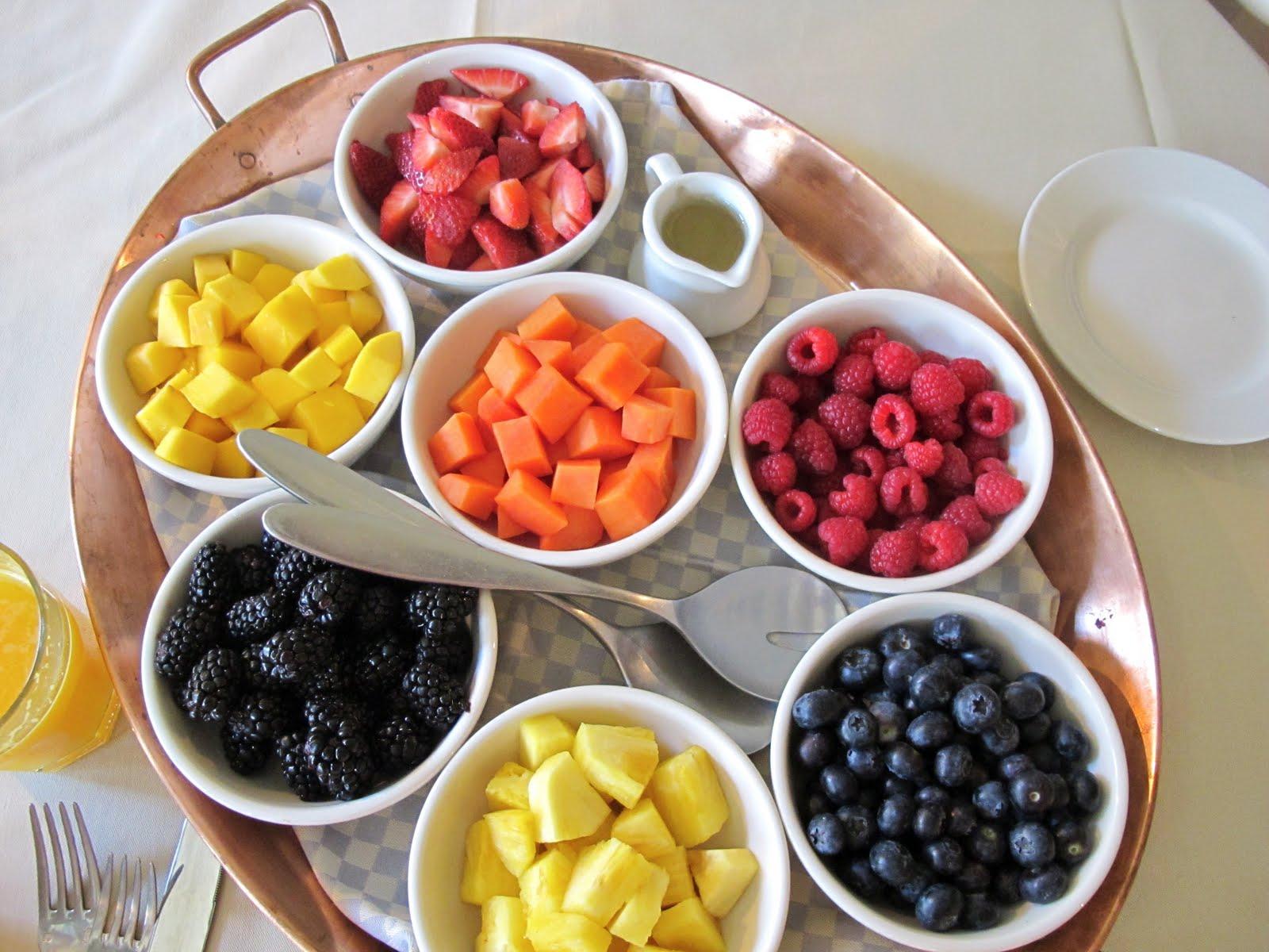 Jenny Steffens Hobick: Morning Fruit Tray for Breakfast