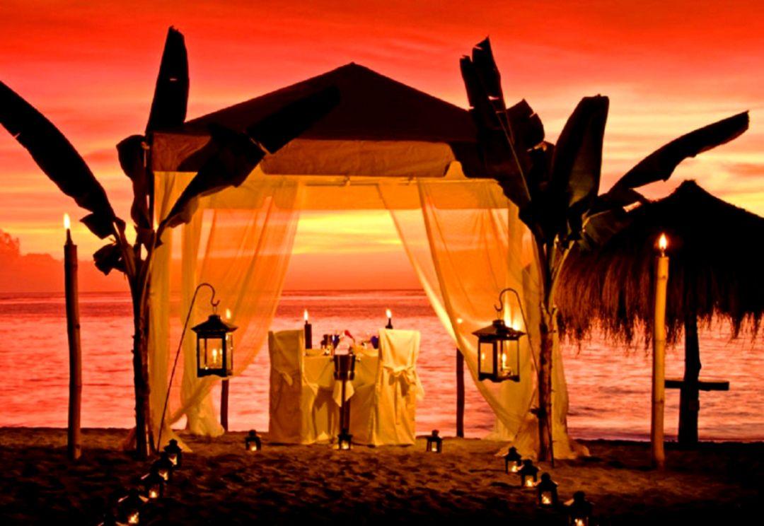 Free Beach Sunset Wallpaper