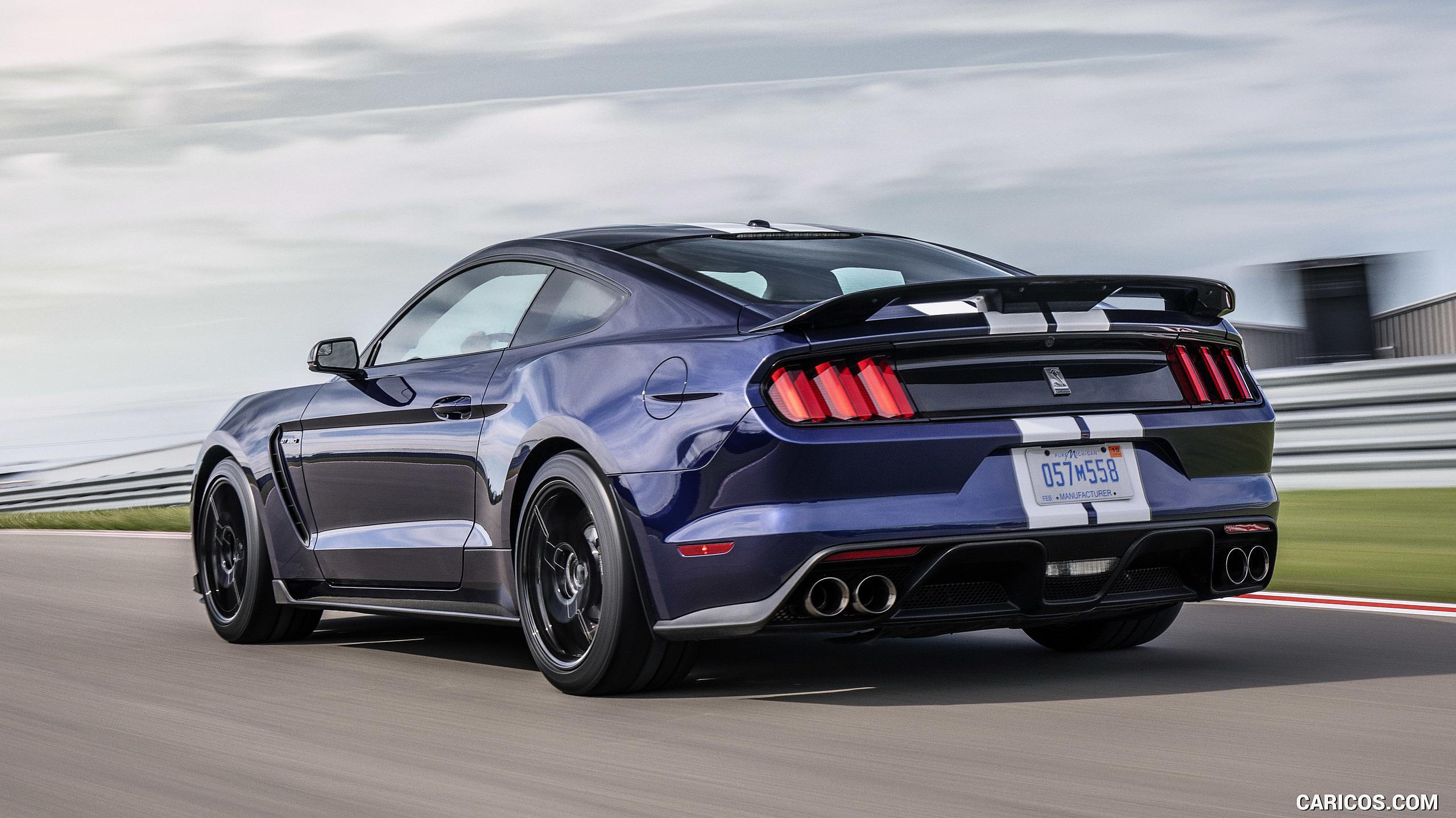 Ford Mustang Shelby GT350 Three Quarter. HD