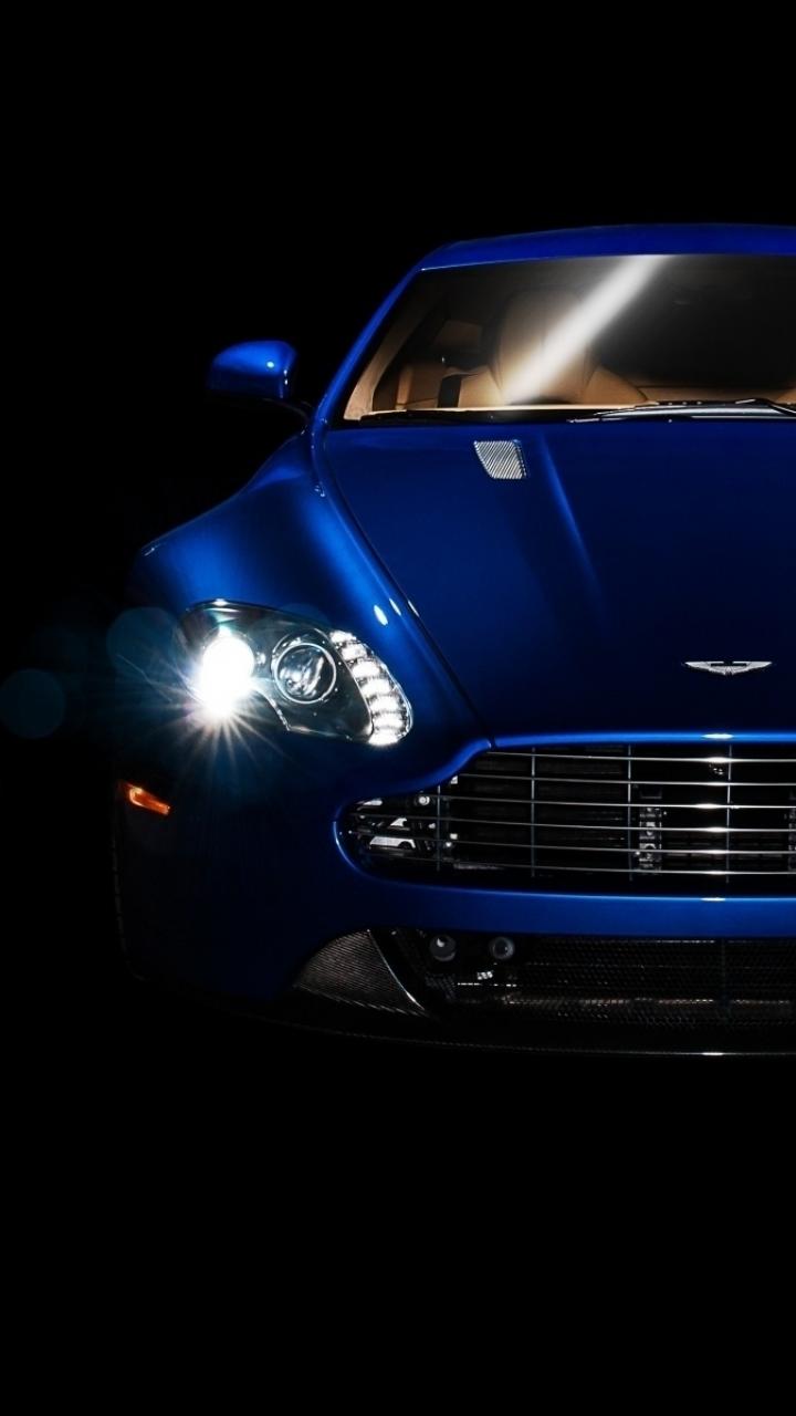 Vehicles Aston Martin V8 Vantage (720x1280)